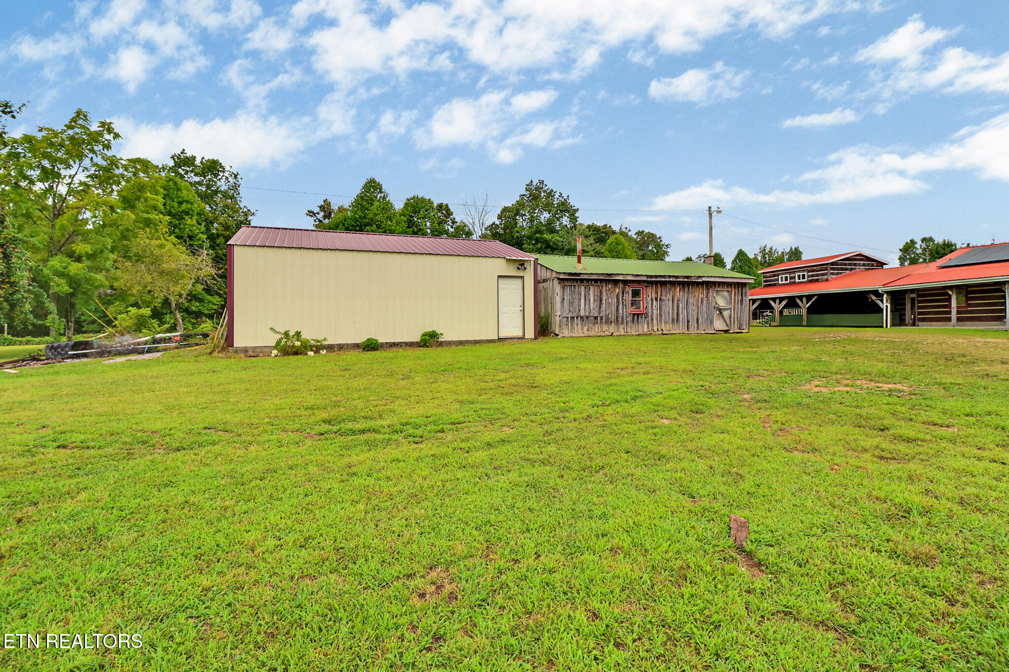 252 Carlie Lane Deer Lodge TN 37726