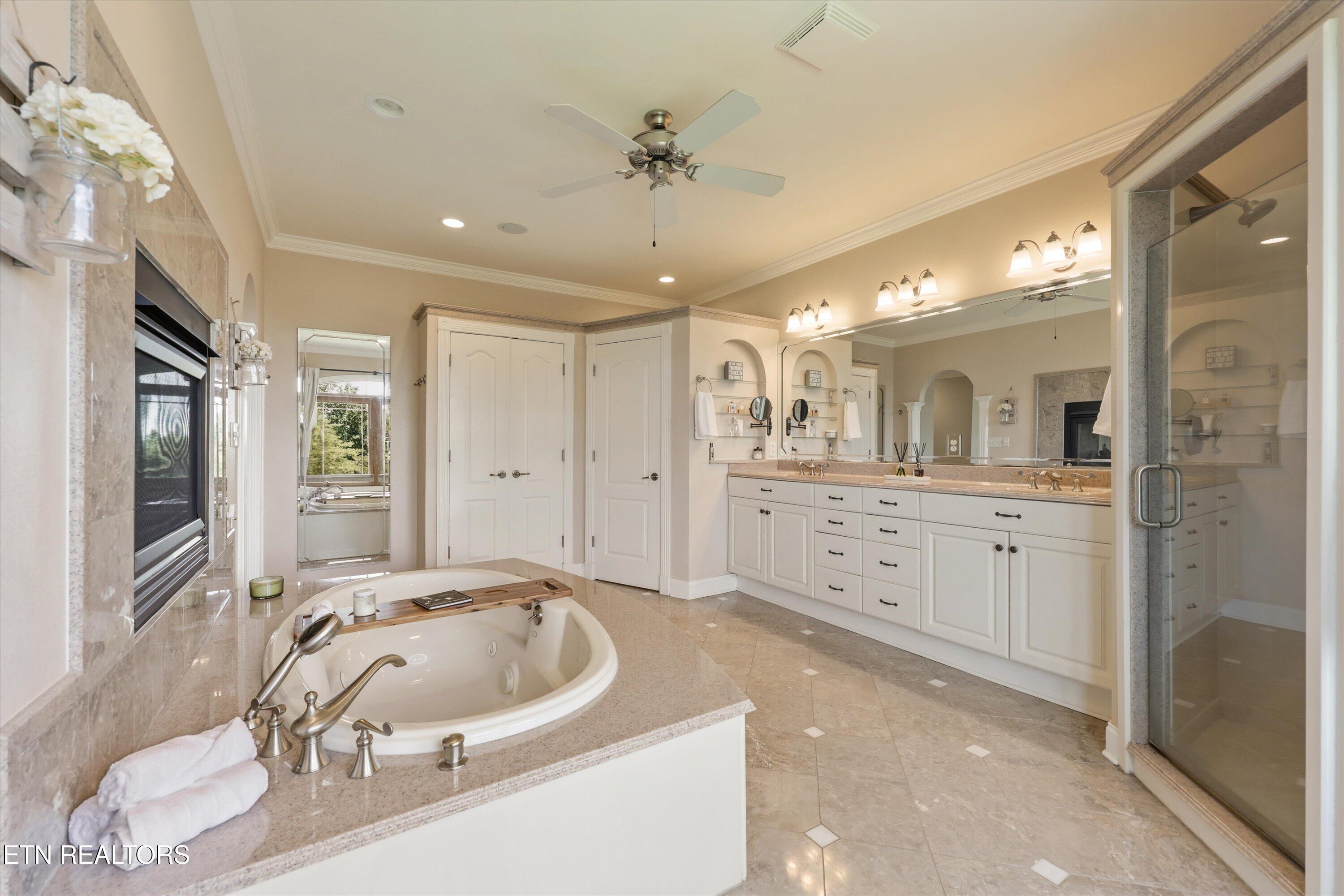 176 Apple Tree Drive Clinton TN 37716