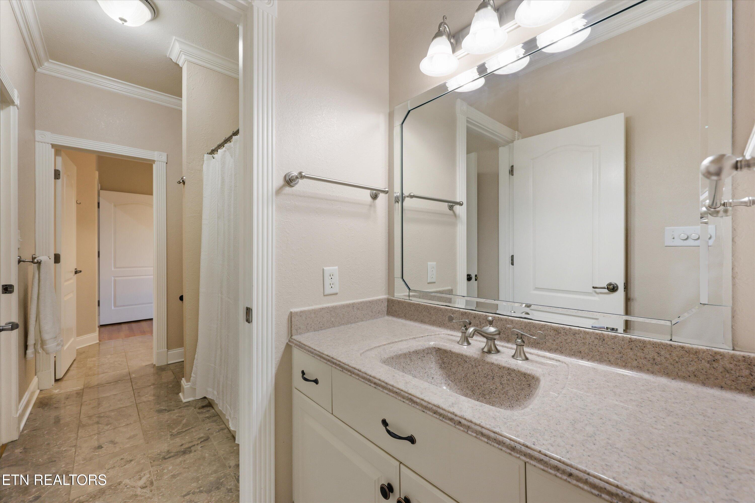 176 Apple Tree Drive Clinton TN 37716