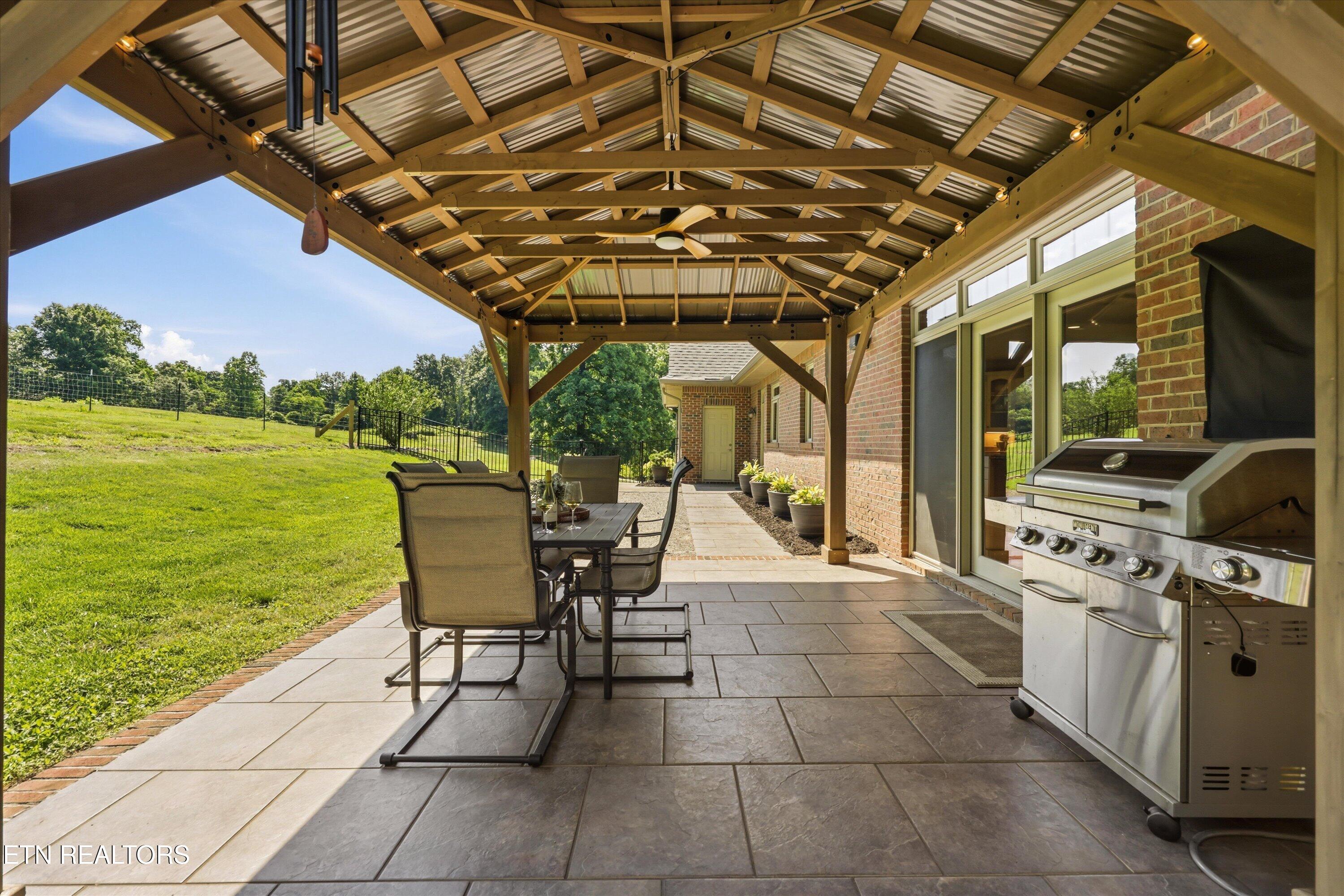 176 Apple Tree Drive Clinton TN 37716