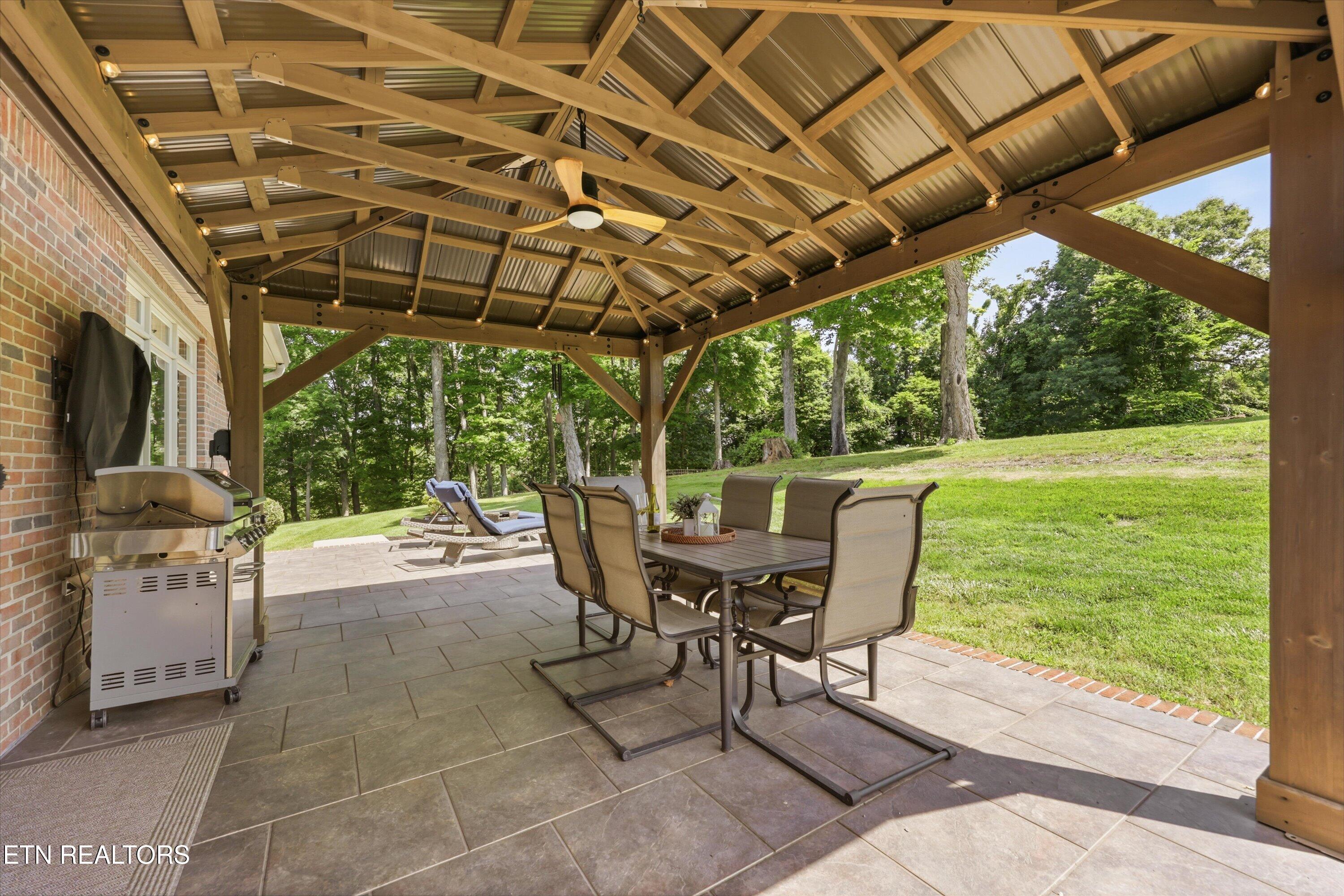 176 Apple Tree Drive Clinton TN 37716