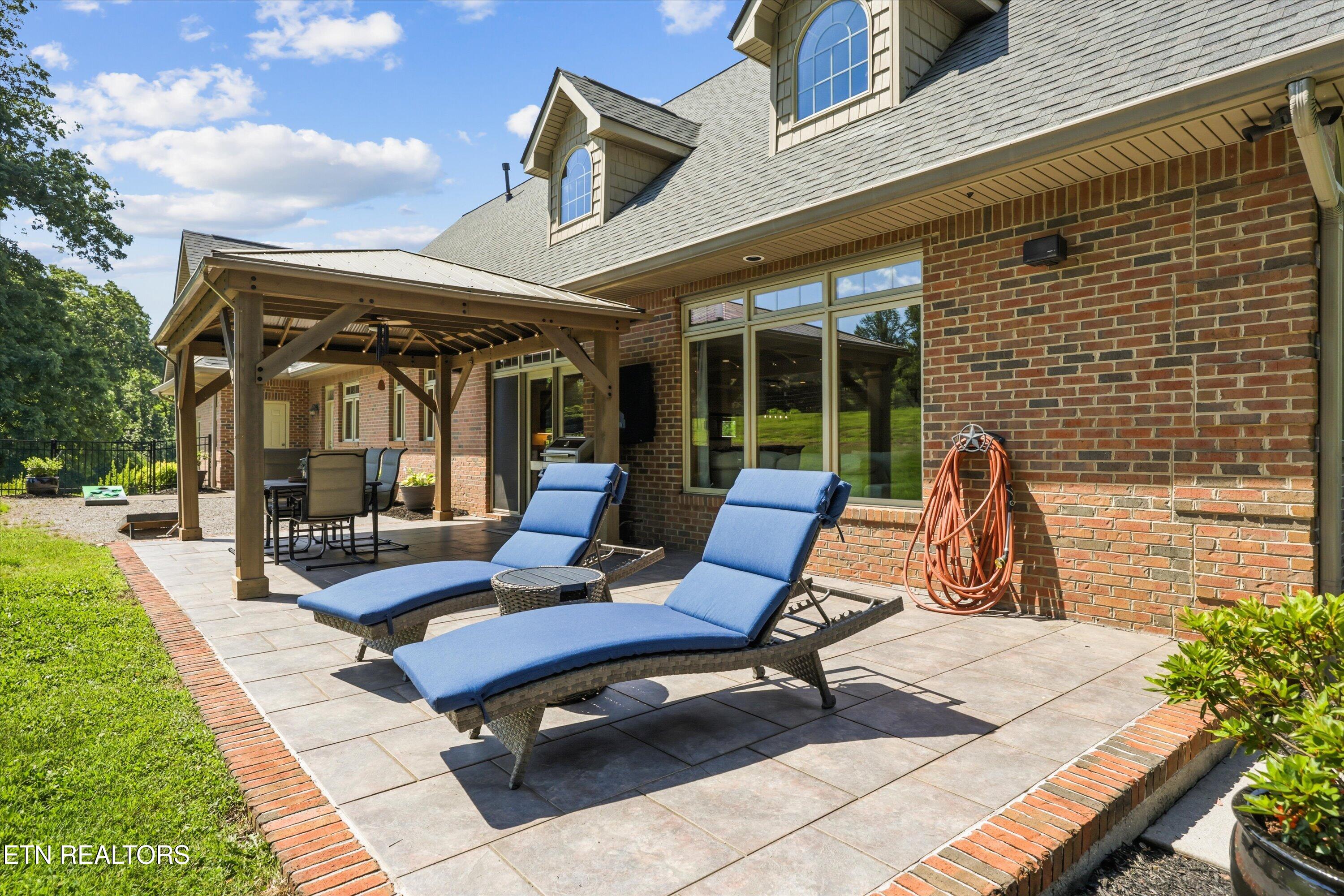 176 Apple Tree Drive Clinton TN 37716