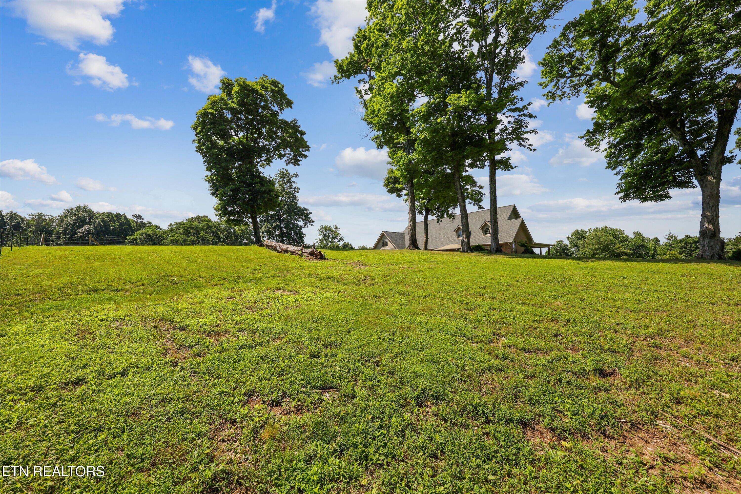 176 Apple Tree Drive Clinton TN 37716