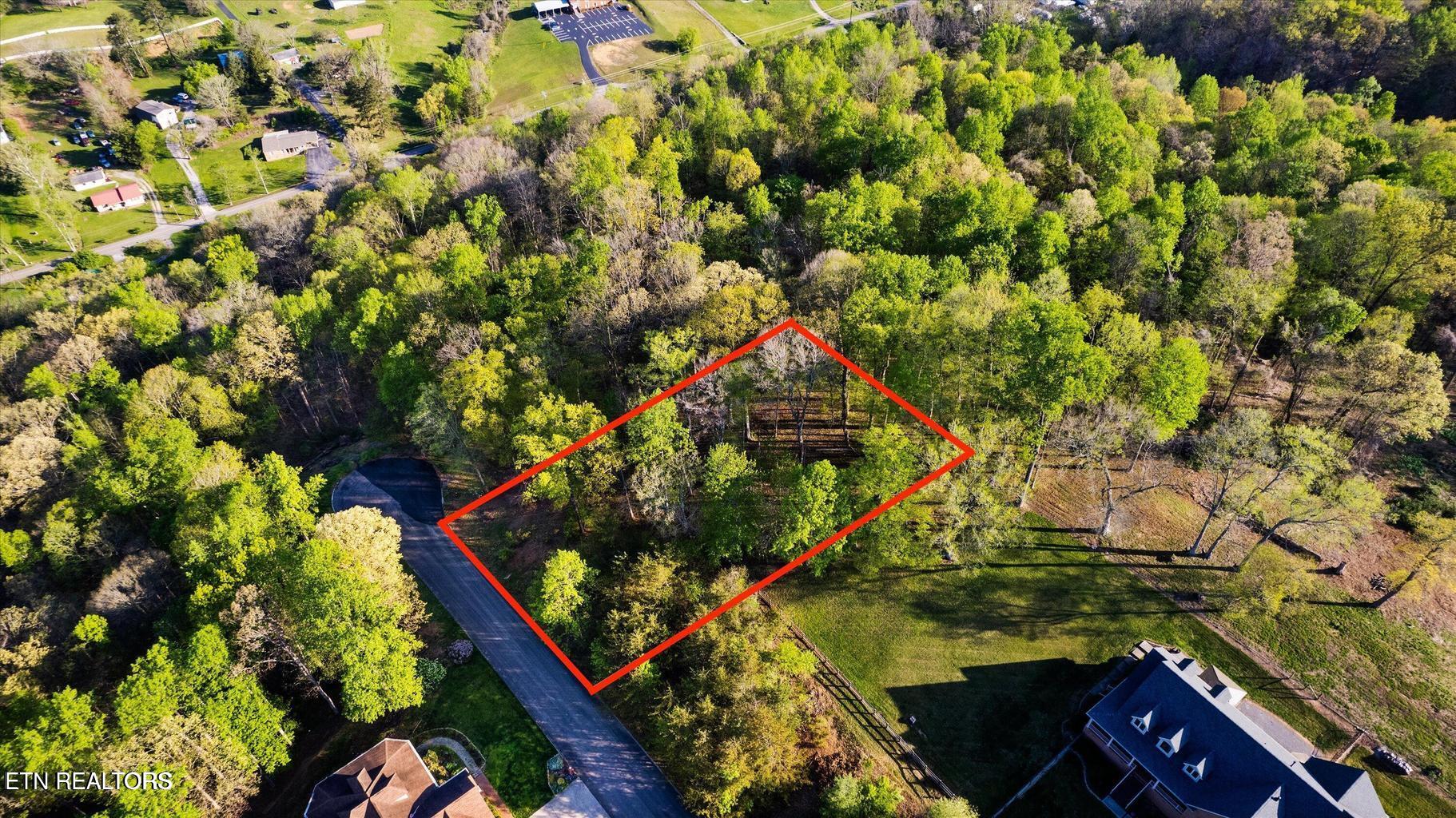 176 Apple Tree Drive Clinton TN 37716