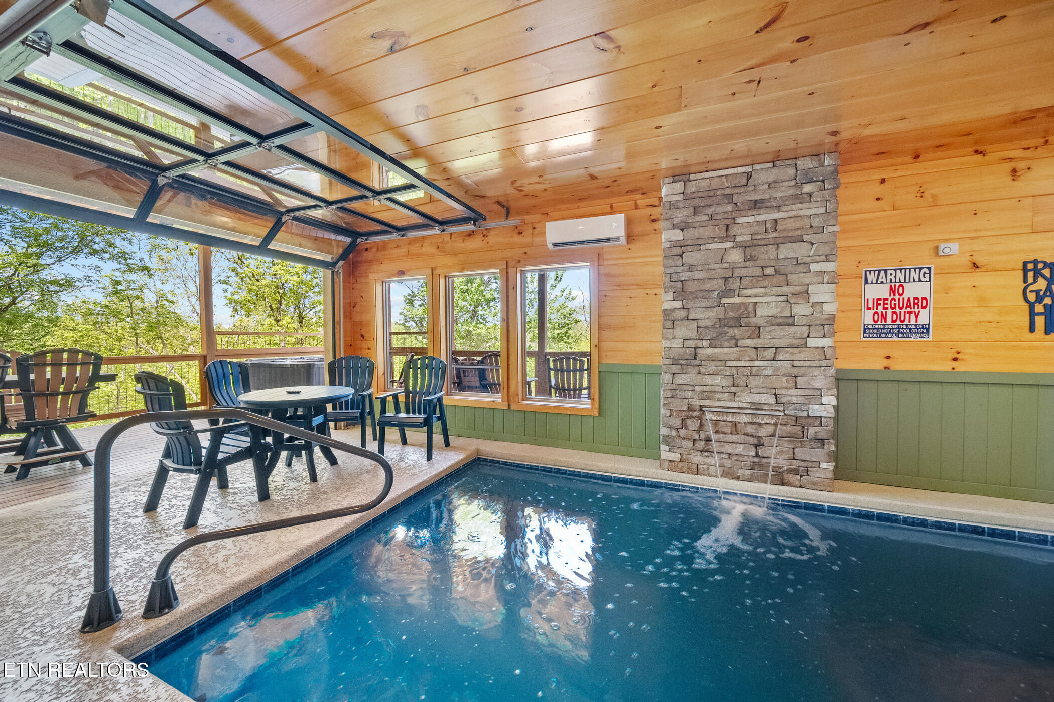 1706 Pinestand Ridge Way Sevierville TN 37862