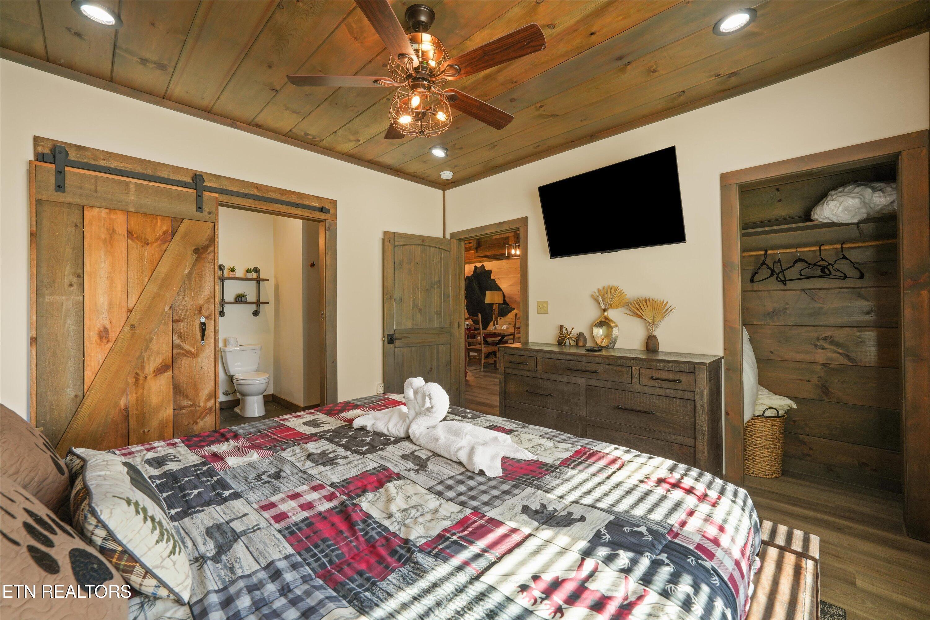 1706 Pinestand Ridge Way Sevierville TN 37862