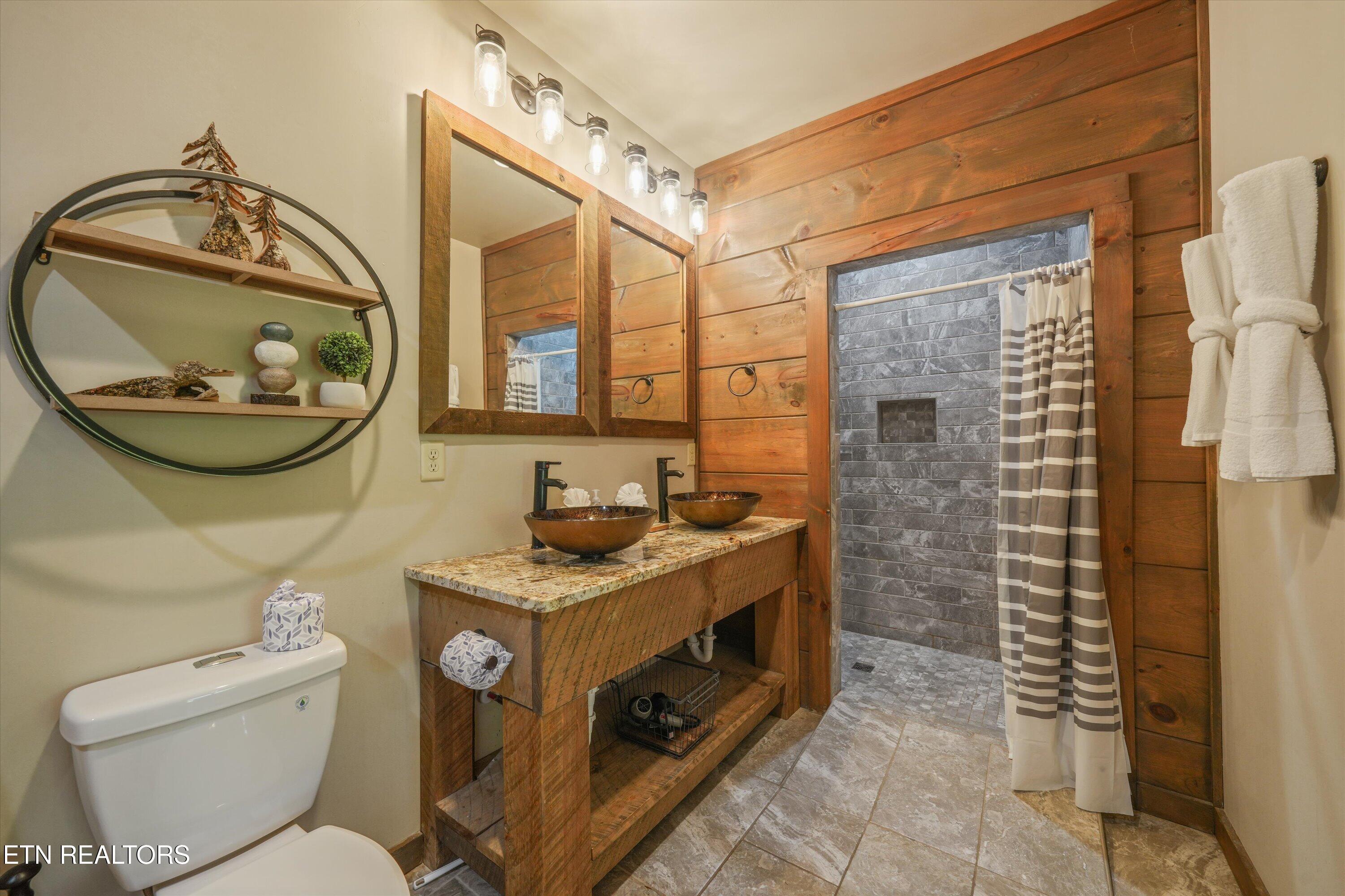 1706 Pinestand Ridge Way Sevierville TN 37862
