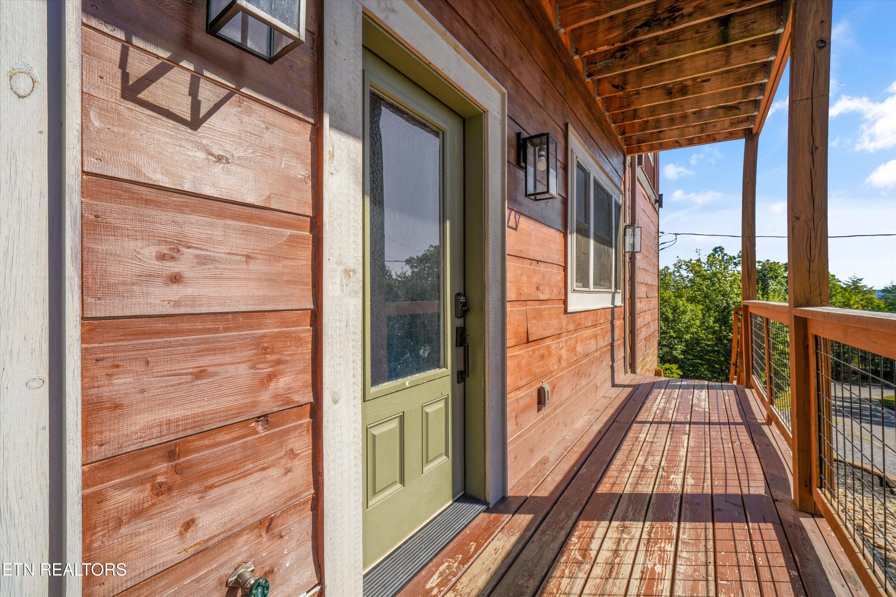 1706 Pinestand Ridge Way Sevierville TN 37862