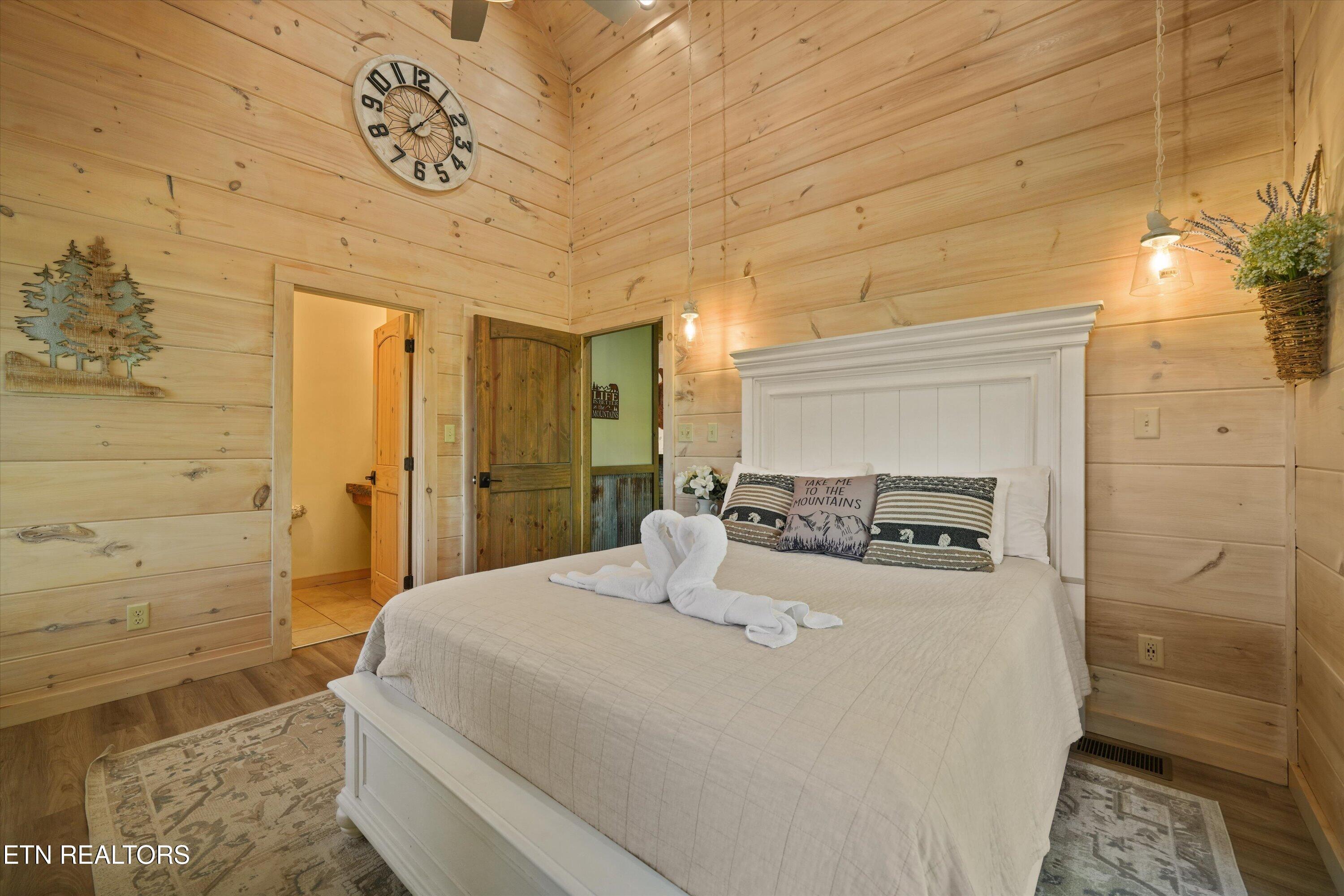1706 Pinestand Ridge Way Sevierville TN 37862