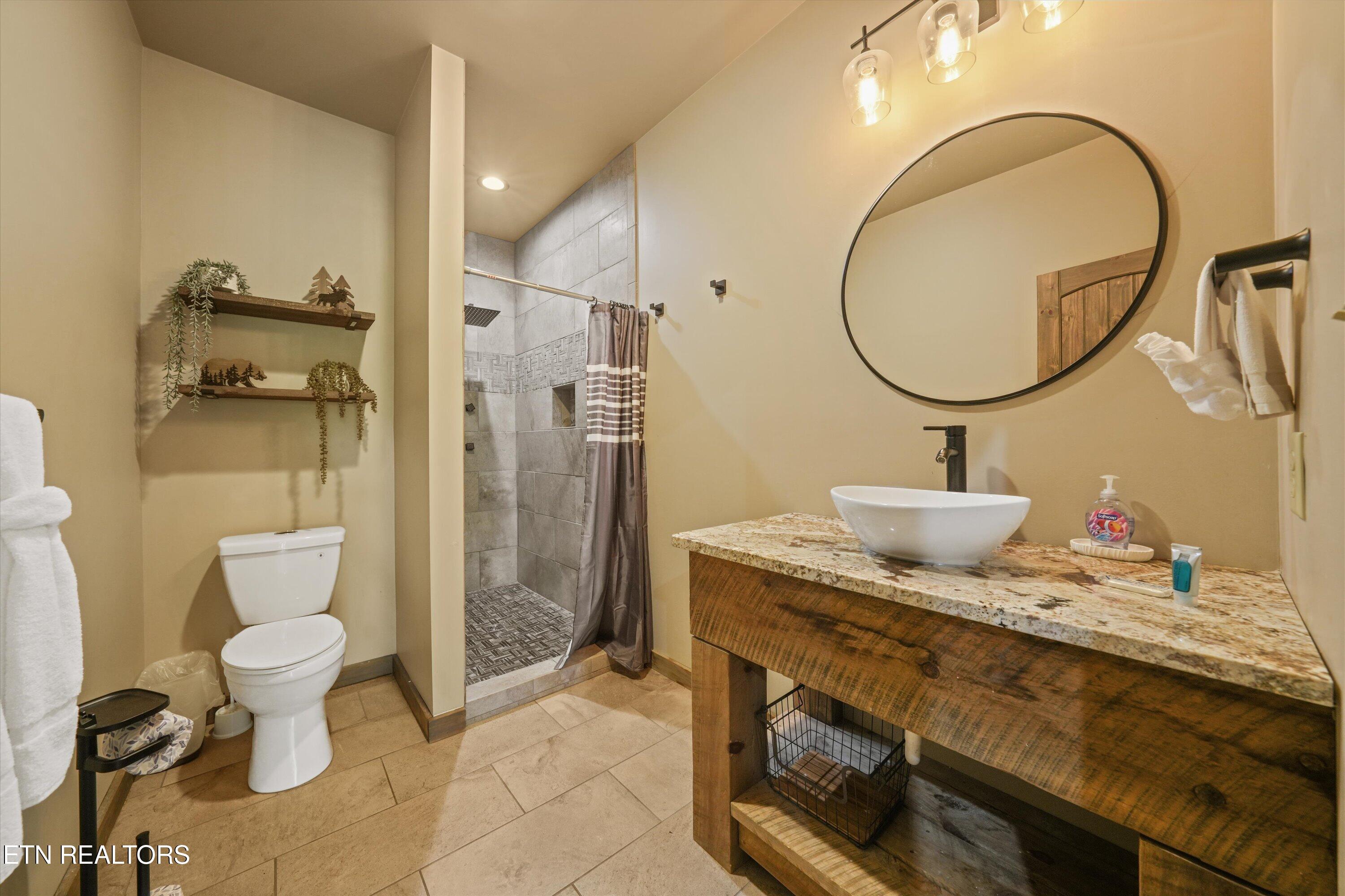 1706 Pinestand Ridge Way Sevierville TN 37862