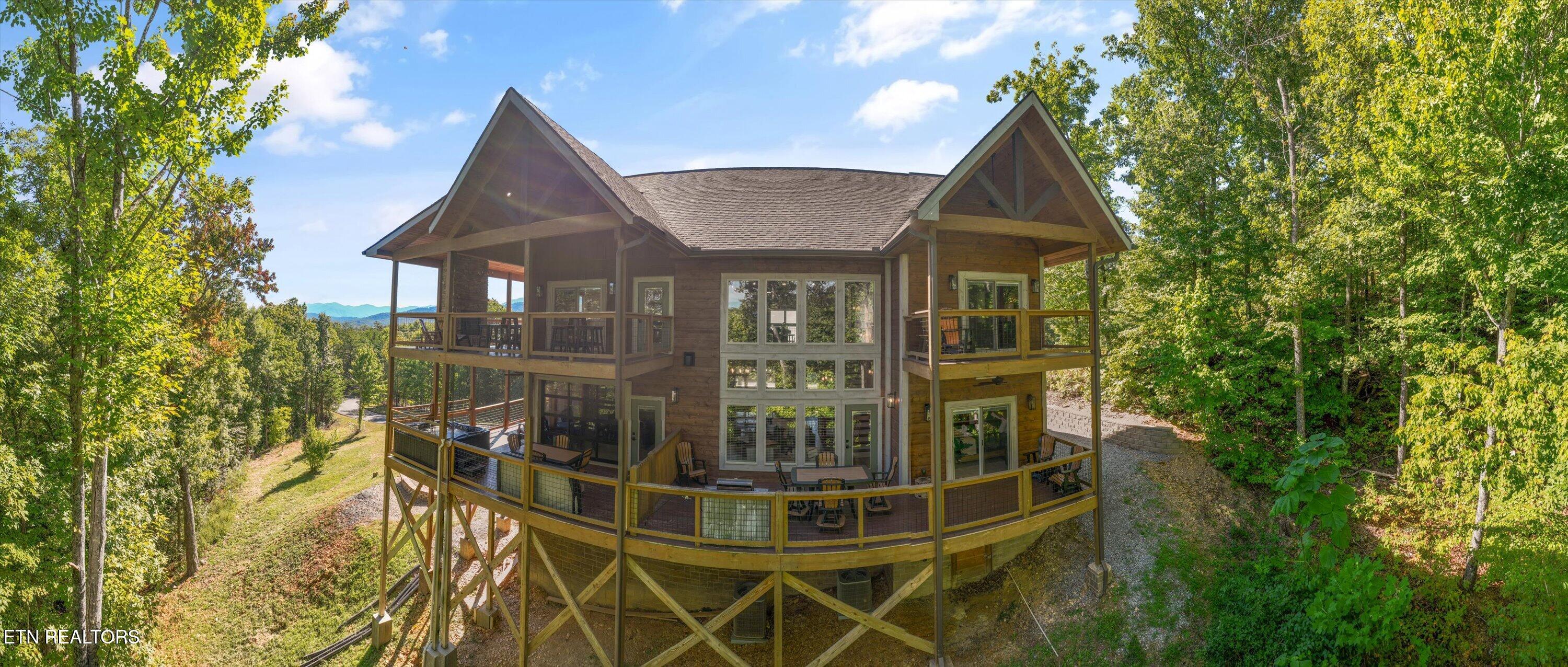1706 Pinestand Ridge Way Sevierville TN 37862