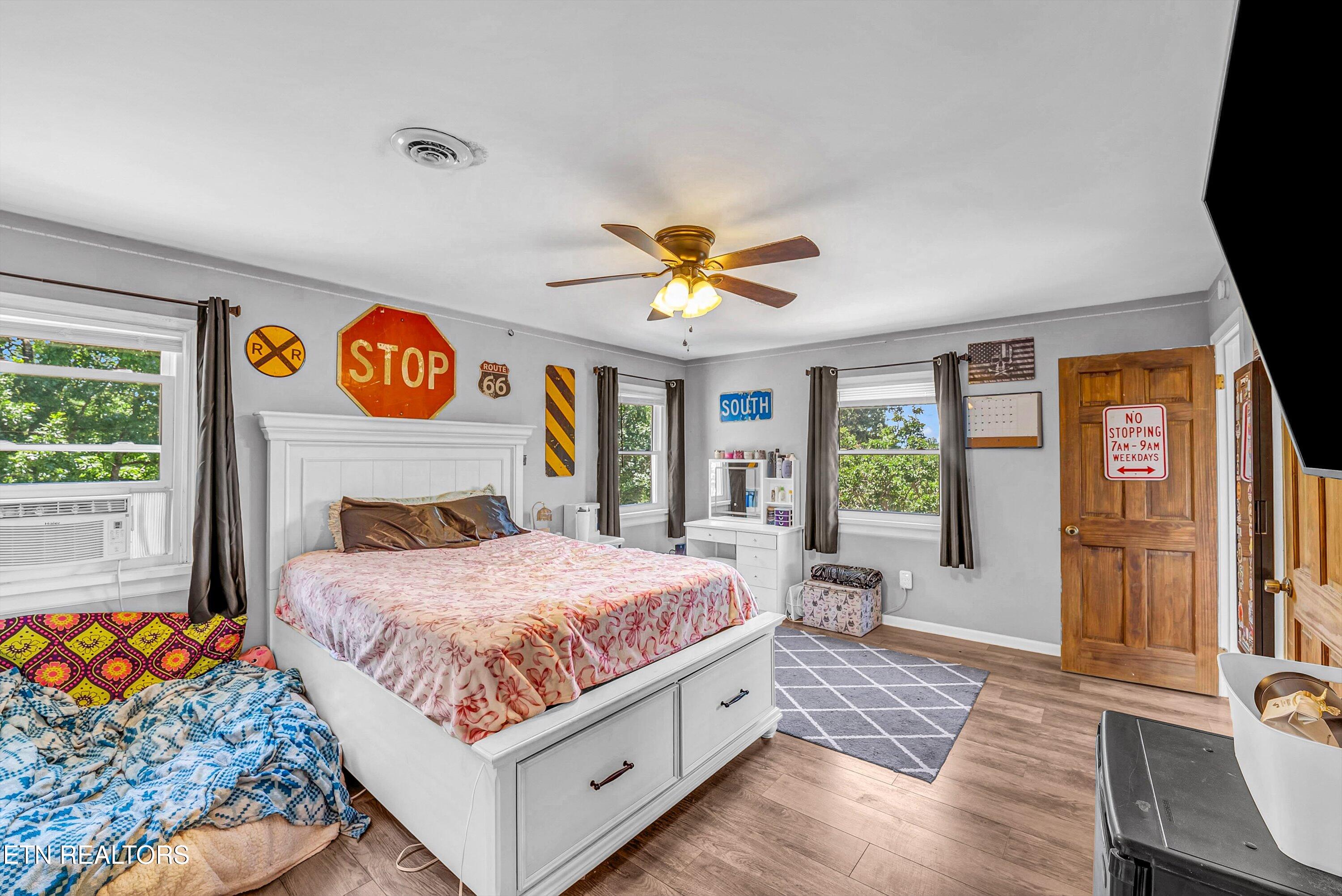 1131 Lindsey Drive Sevierville TN 37876