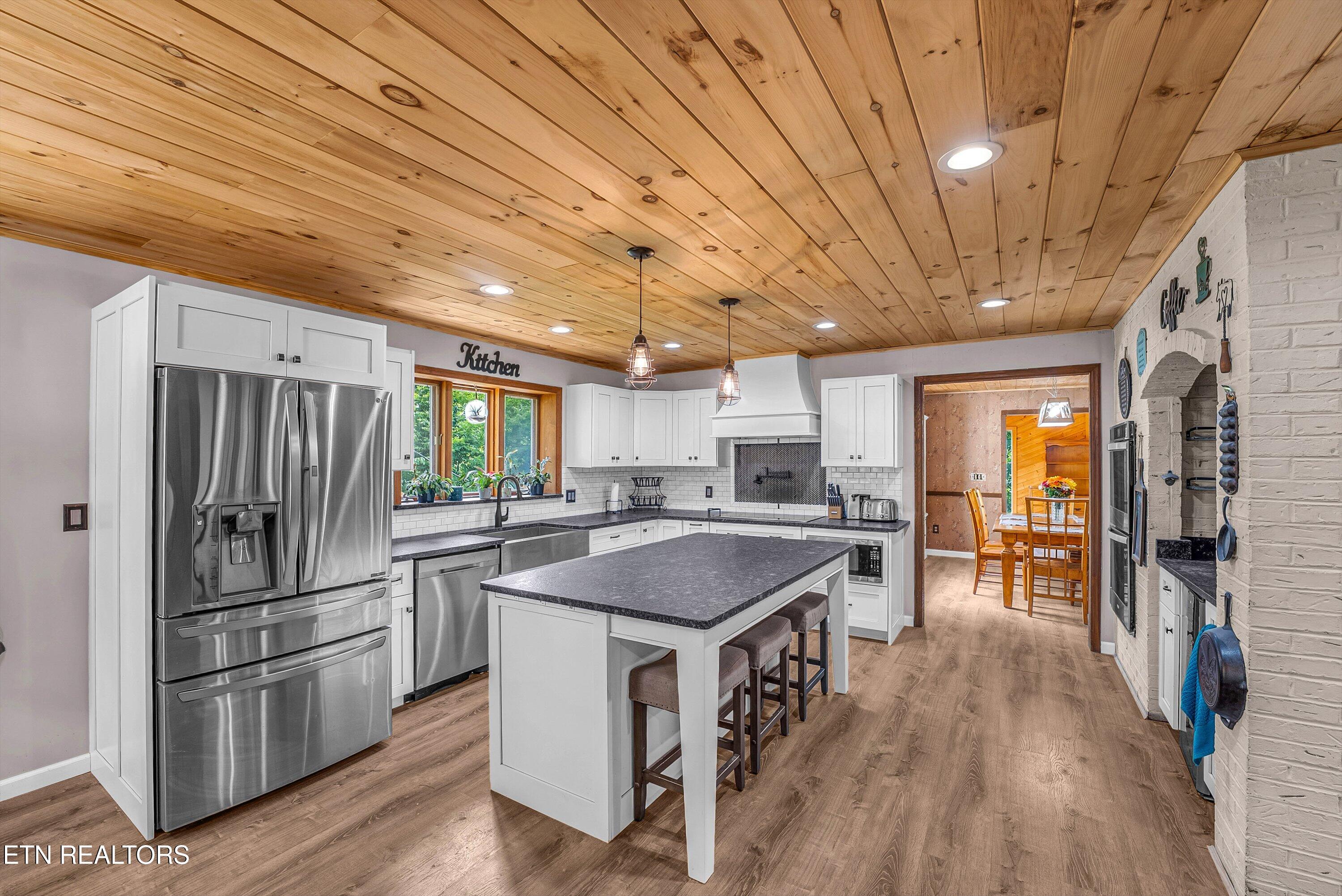 1131 Lindsey Drive Sevierville TN 37876