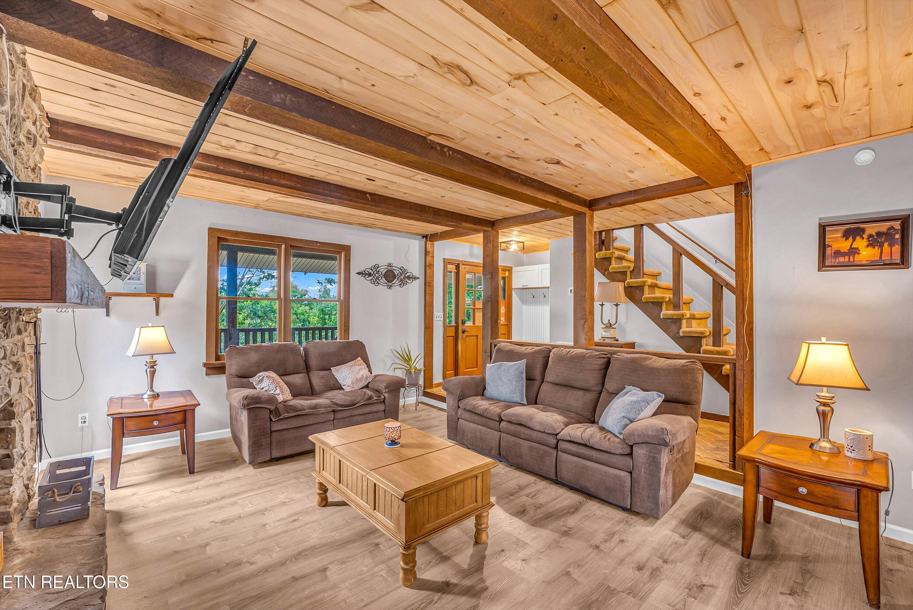 1131 Lindsey Drive Sevierville TN 37876