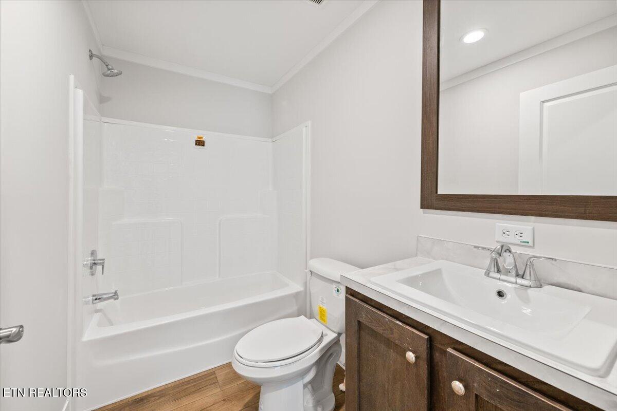 264 Rain Valley Road Lafollette TN 37766