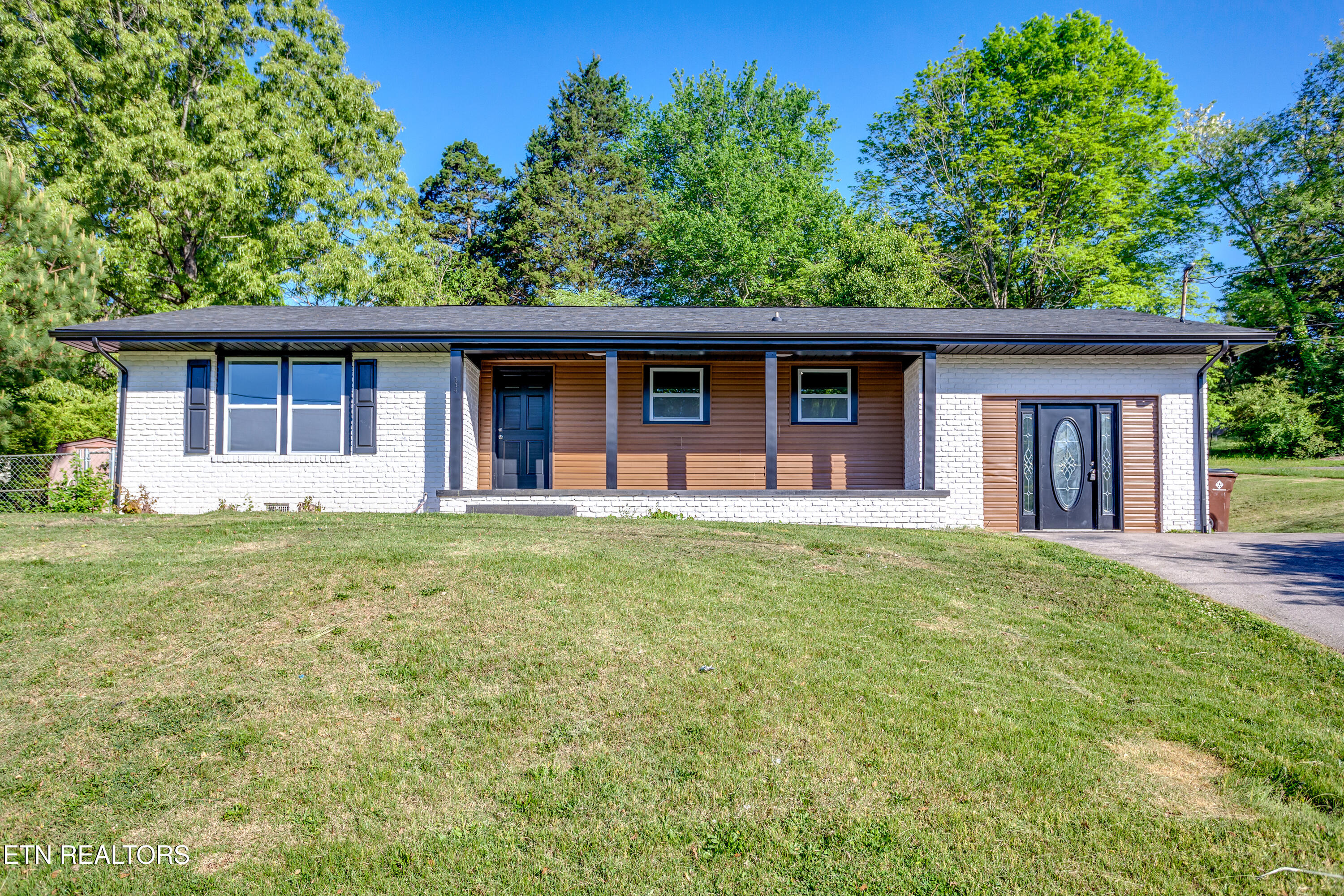 114 W Maiden Lane Oak Ridge TN 37830