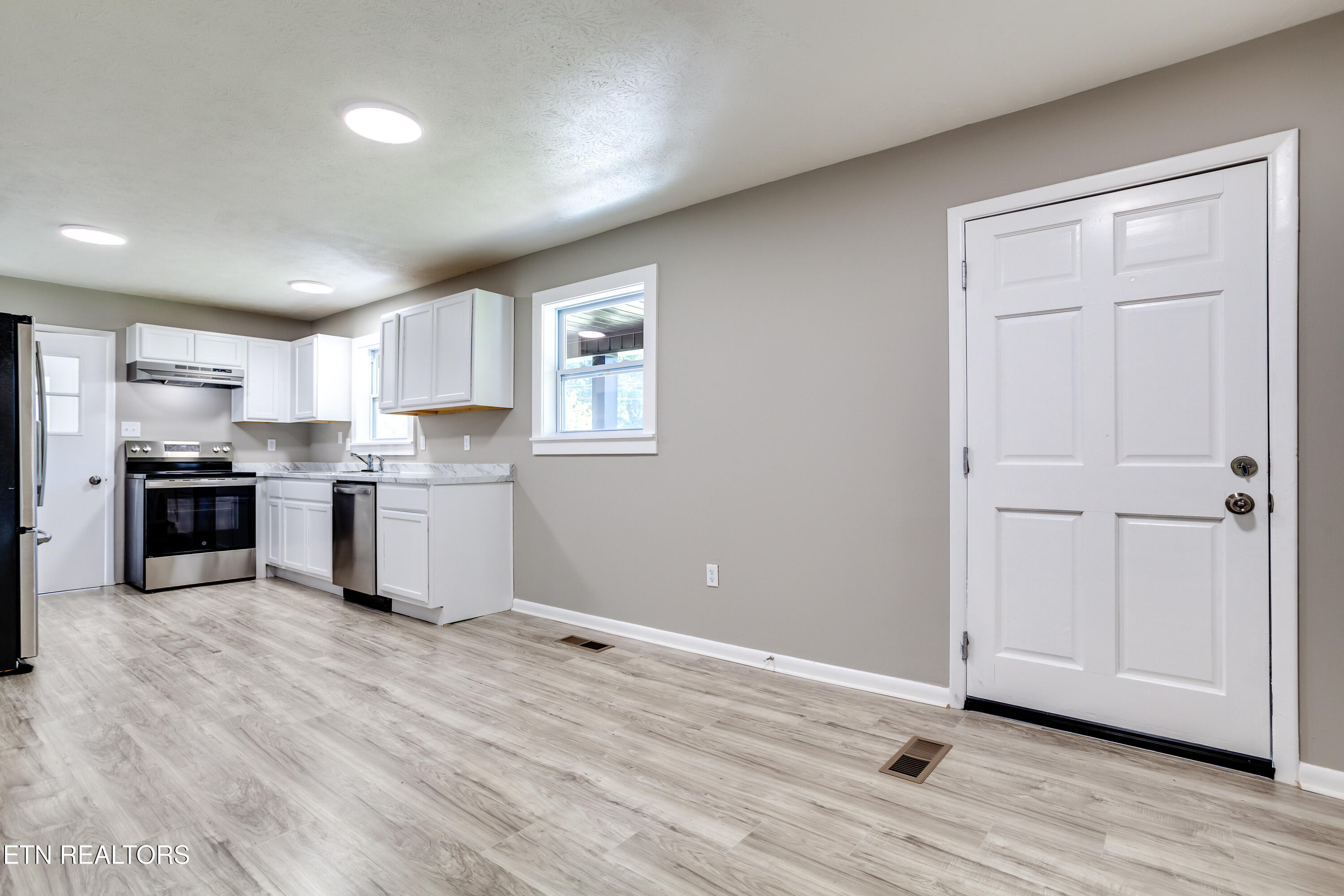114 W Maiden Lane Oak Ridge TN 37830