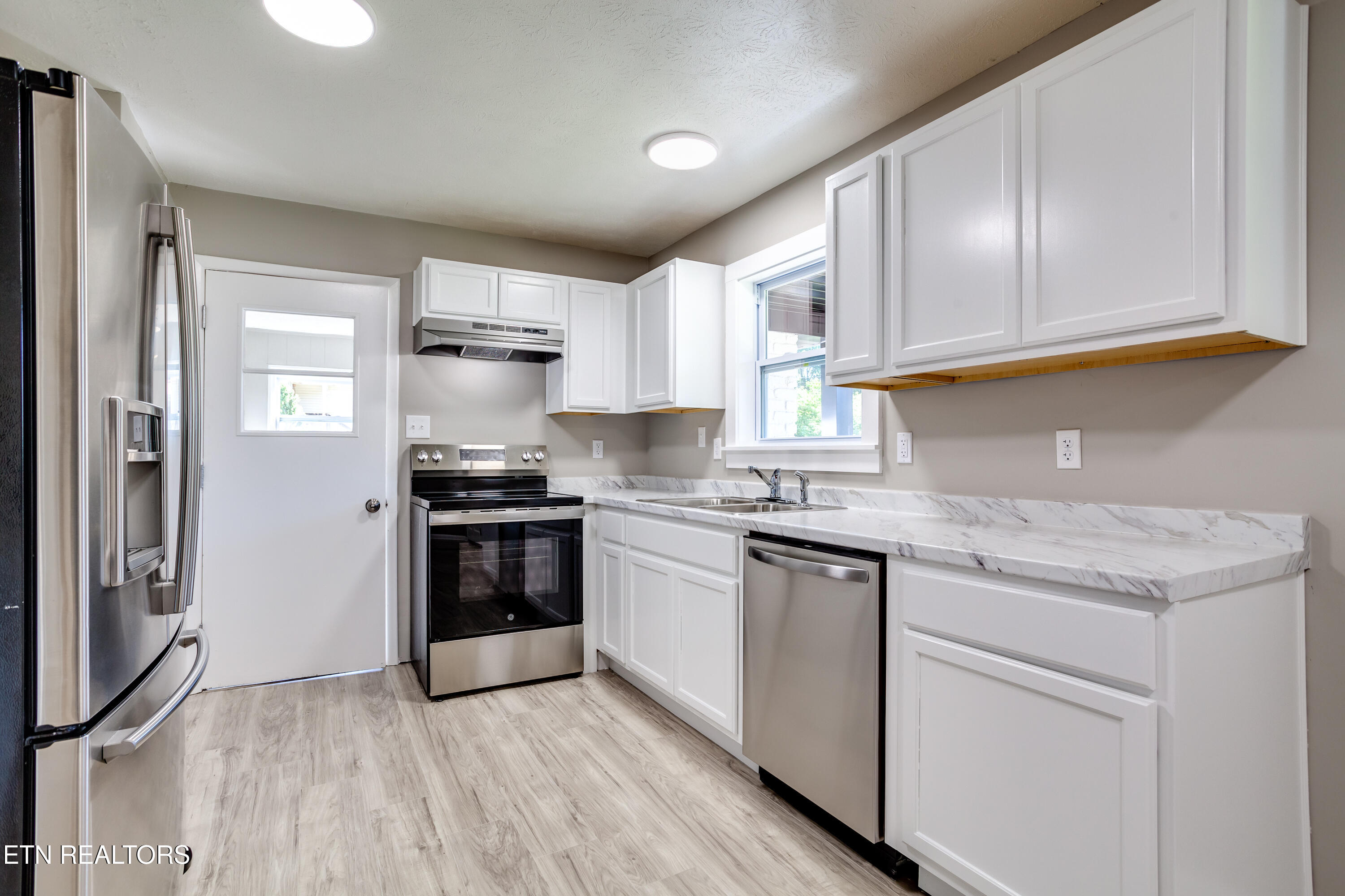 114 W Maiden Lane Oak Ridge TN 37830