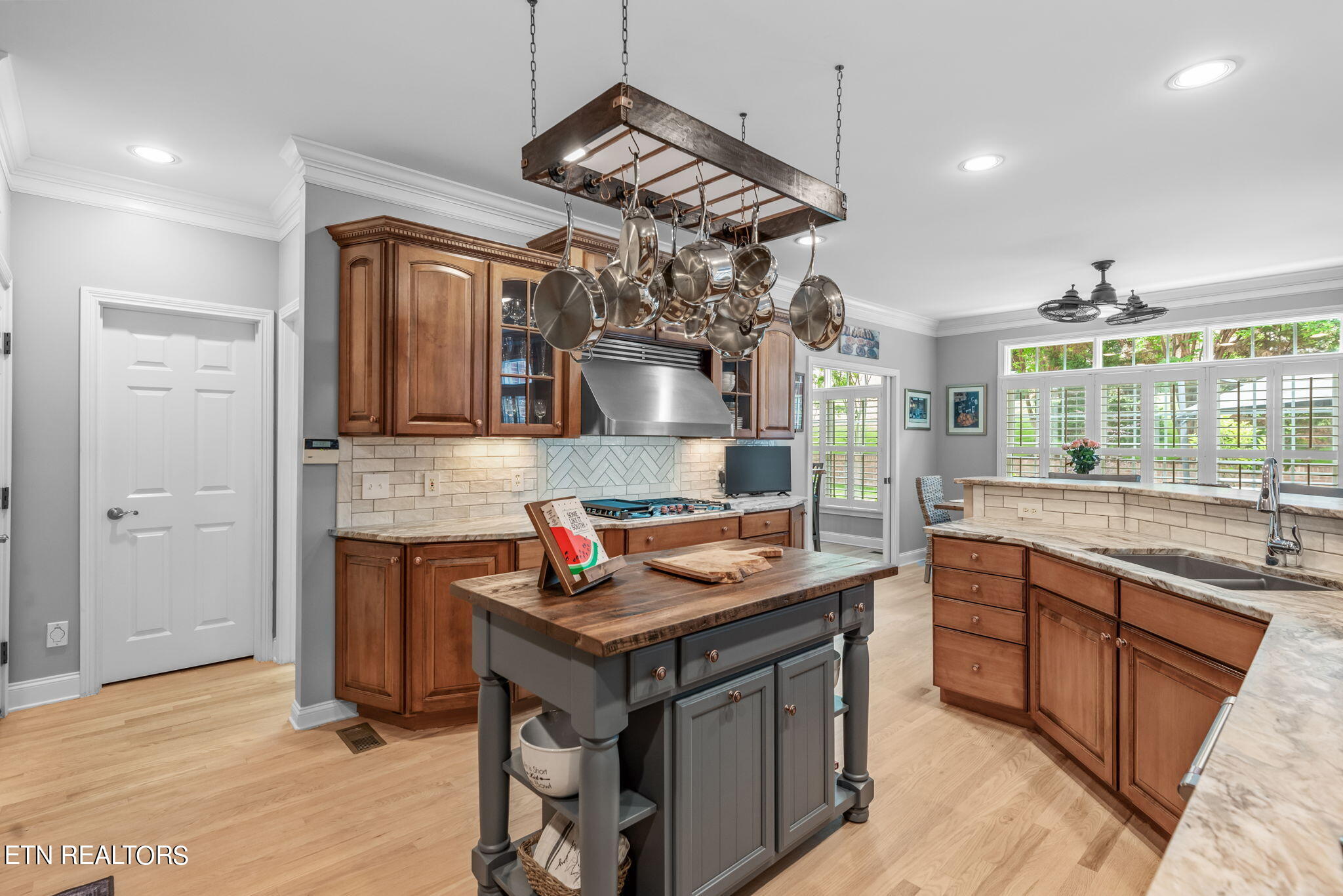 9137 Hailes Abbey Lane Knoxville TN 37922