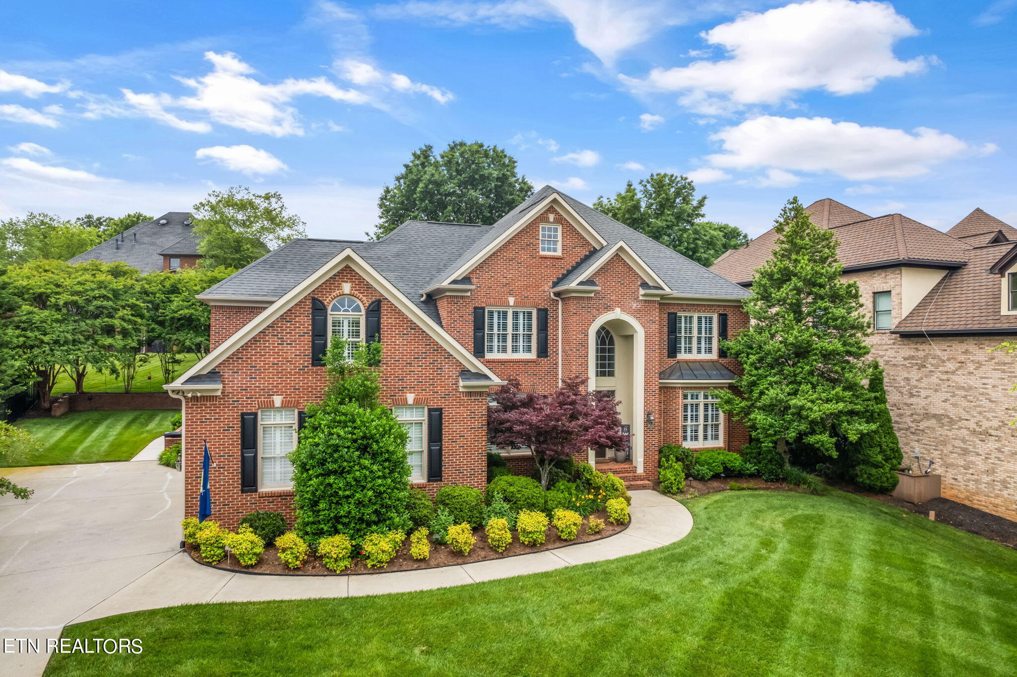 9137 Hailes Abbey Lane Knoxville TN 37922