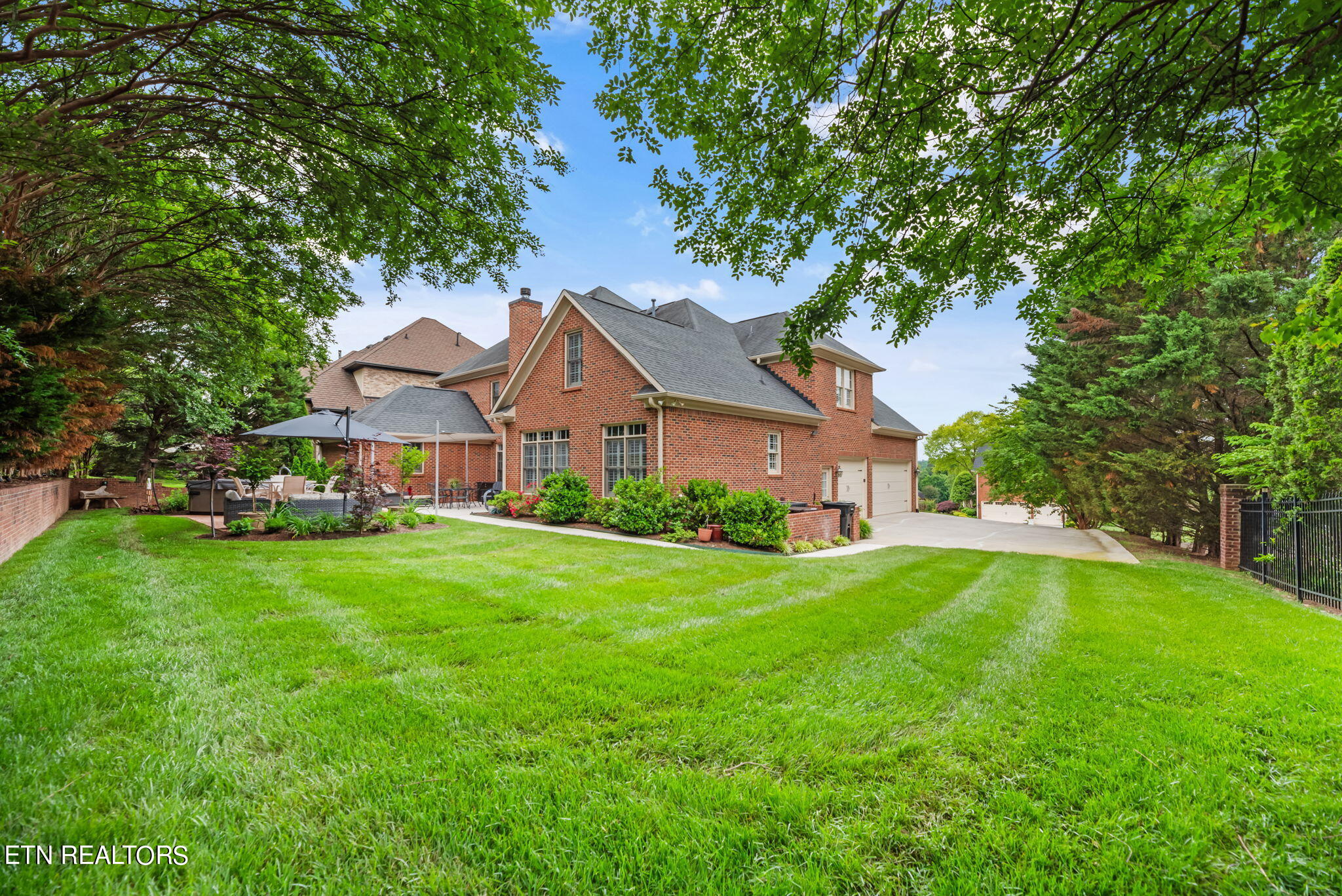 9137 Hailes Abbey Lane Knoxville TN 37922