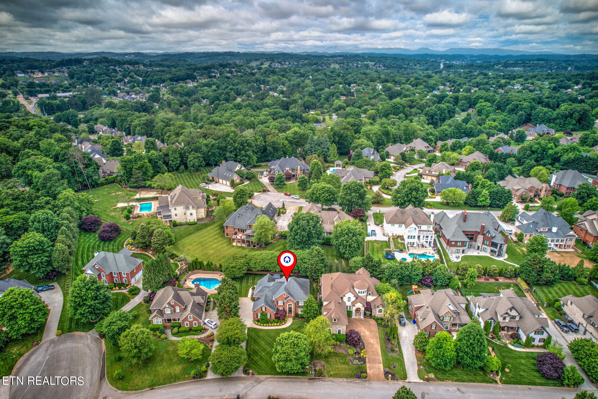 9137 Hailes Abbey Lane Knoxville TN 37922