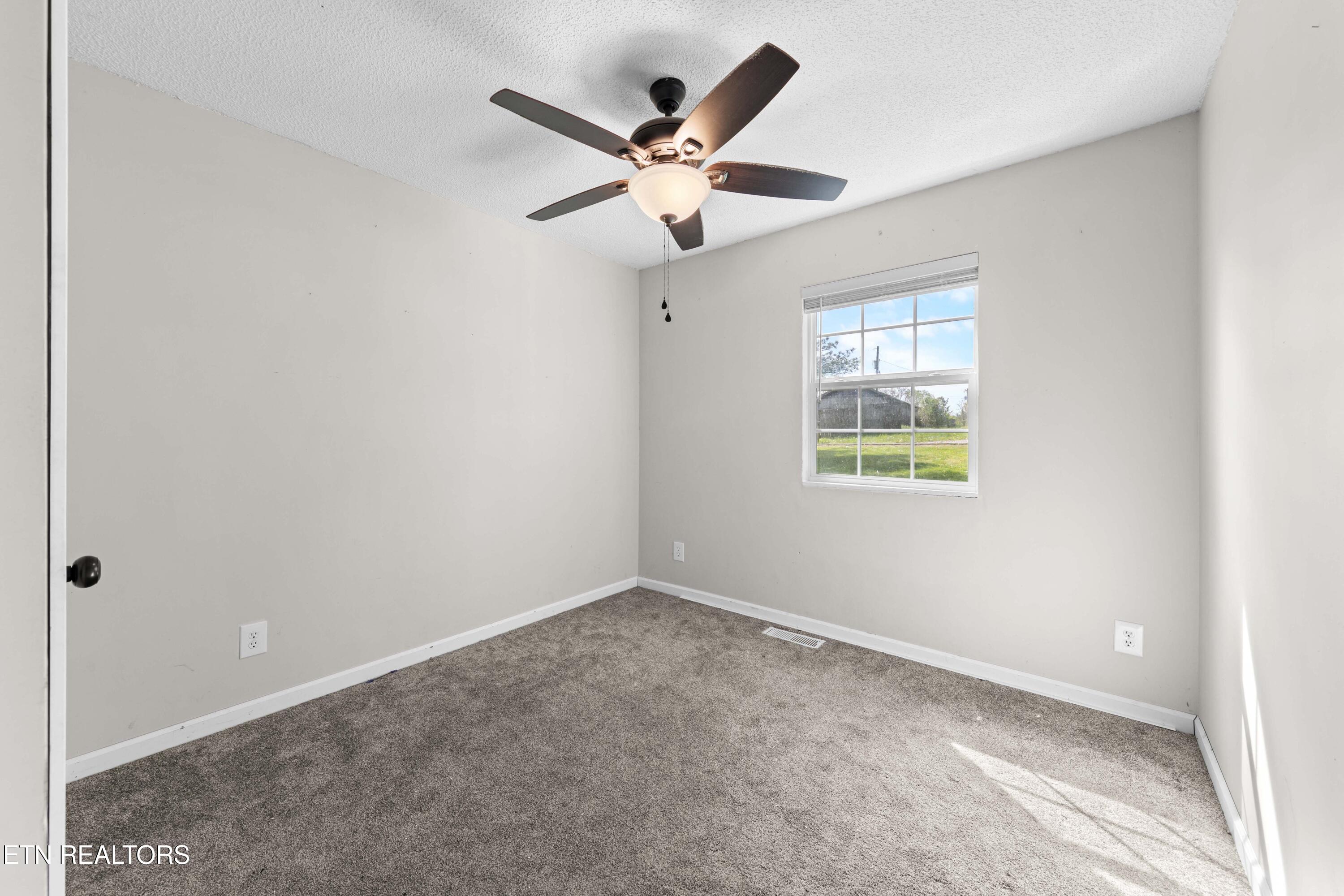 130 Johnny Baird Lane Jacksboro TN 37757