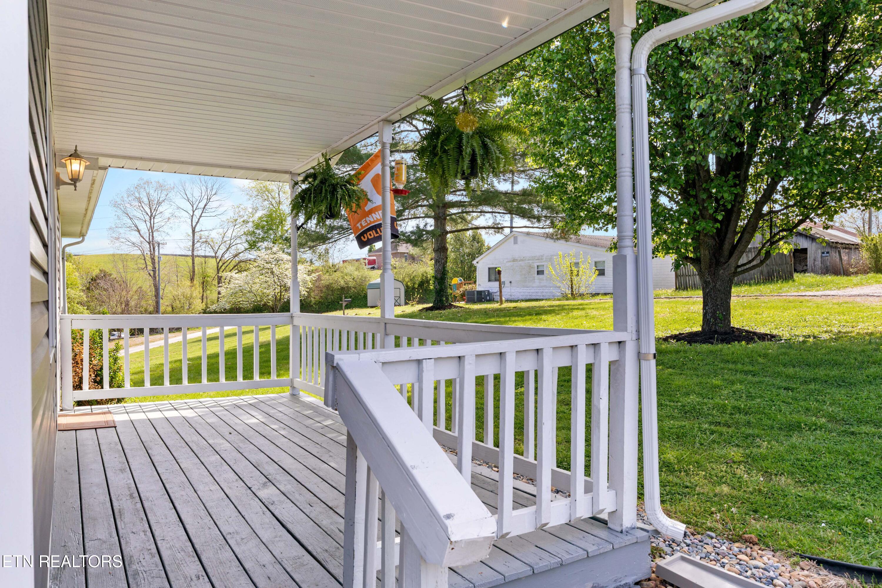 130 Johnny Baird Lane Jacksboro TN 37757