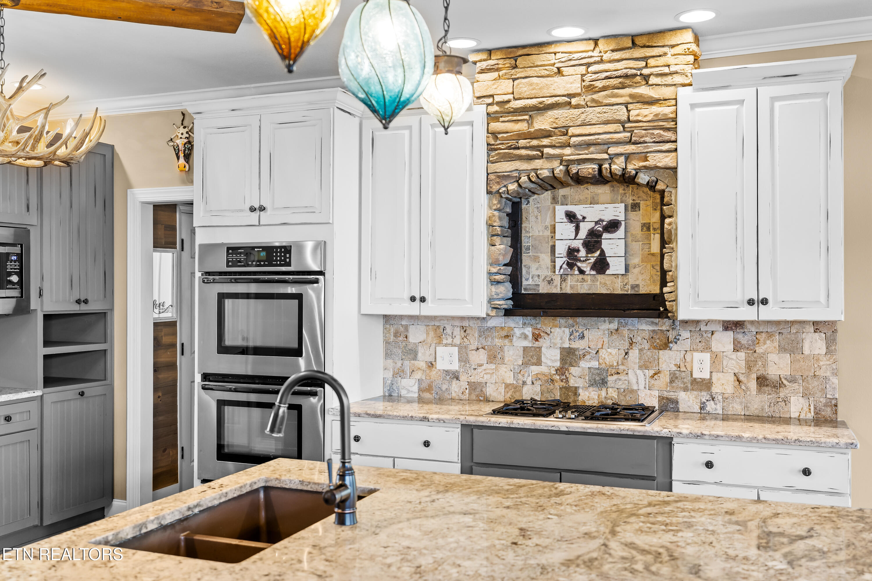 1714 Inverness Drive Maryville TN 37801