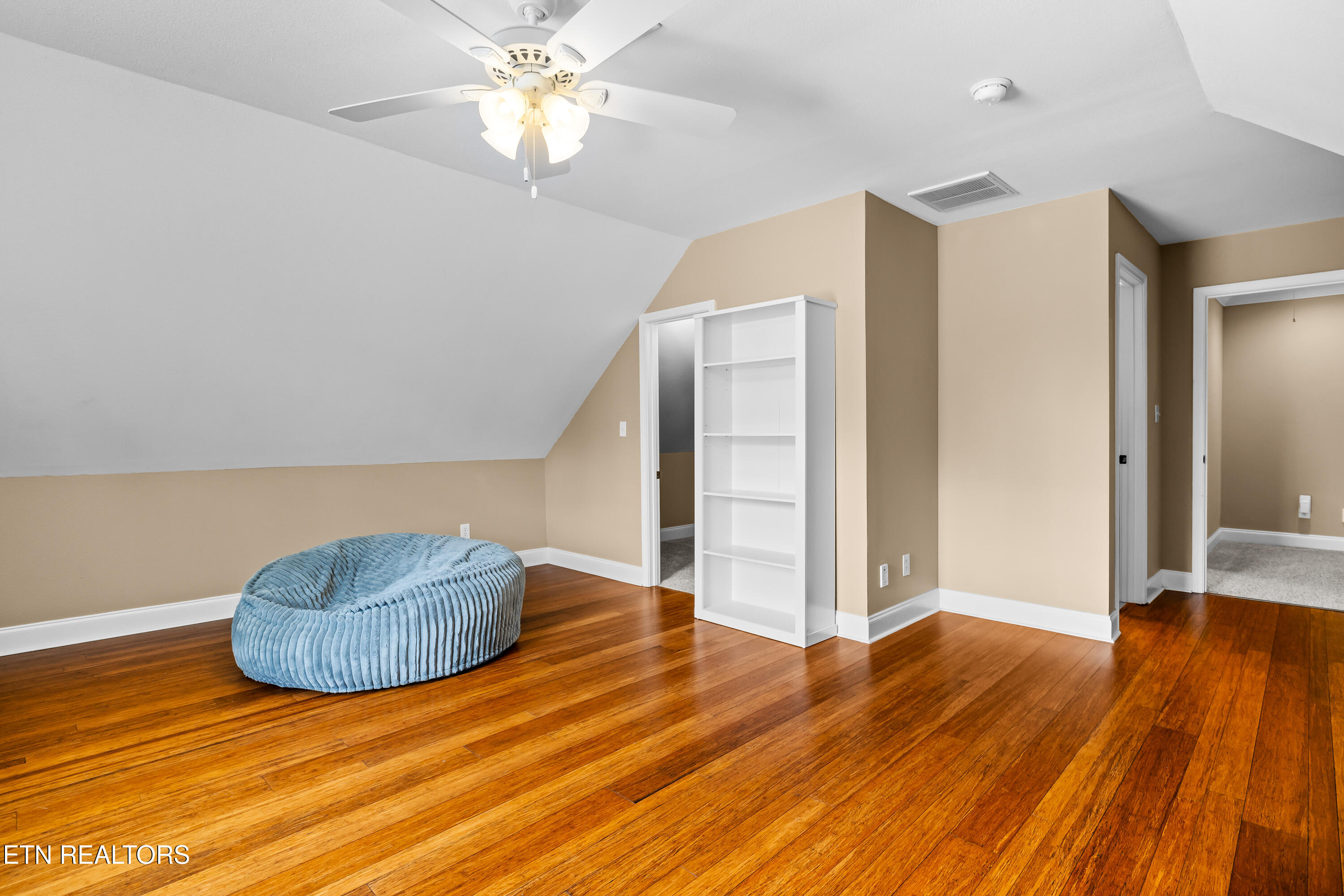 1714 Inverness Drive Maryville TN 37801