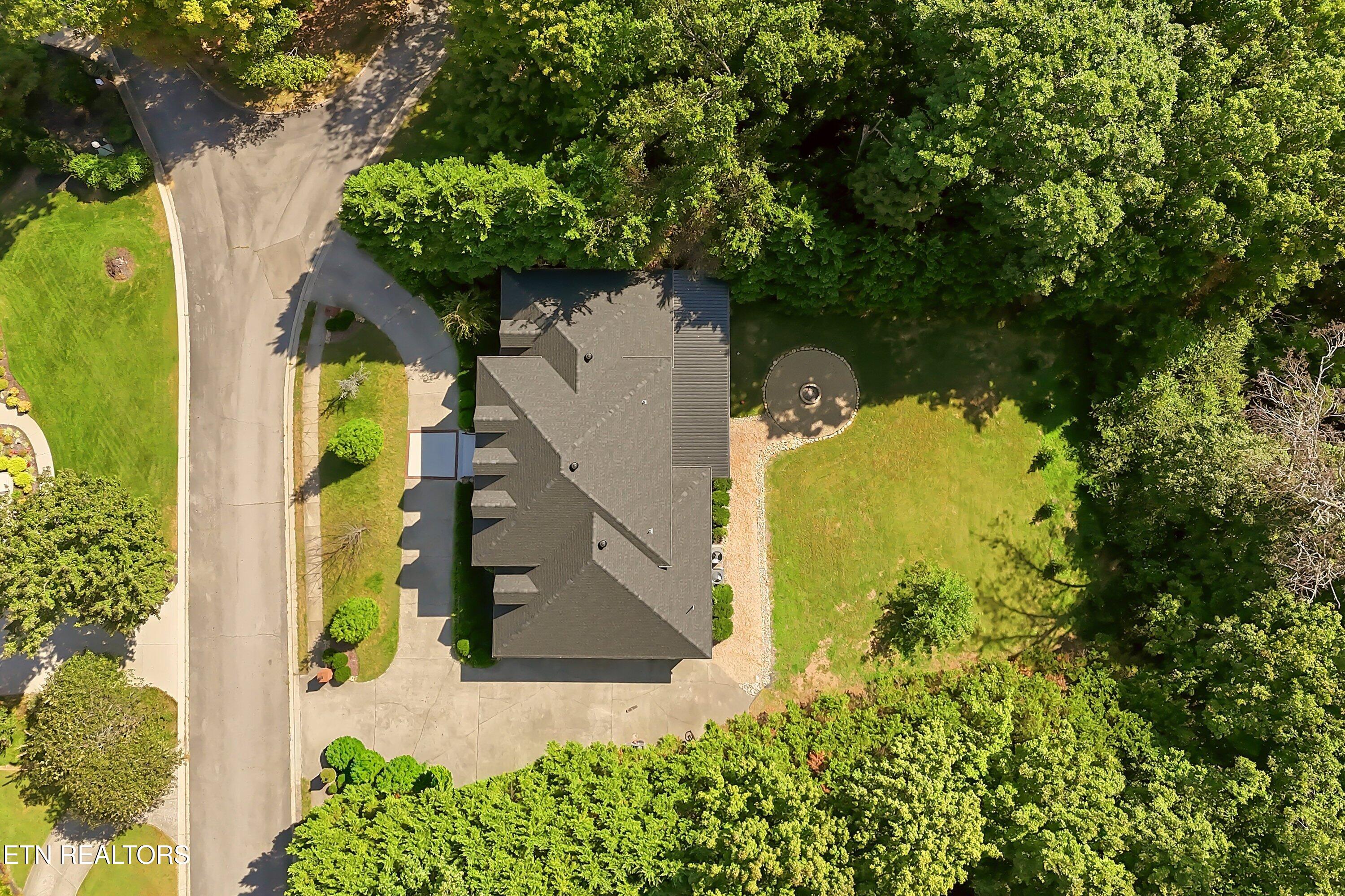 142 Center Park Lane Oak Ridge TN 37830