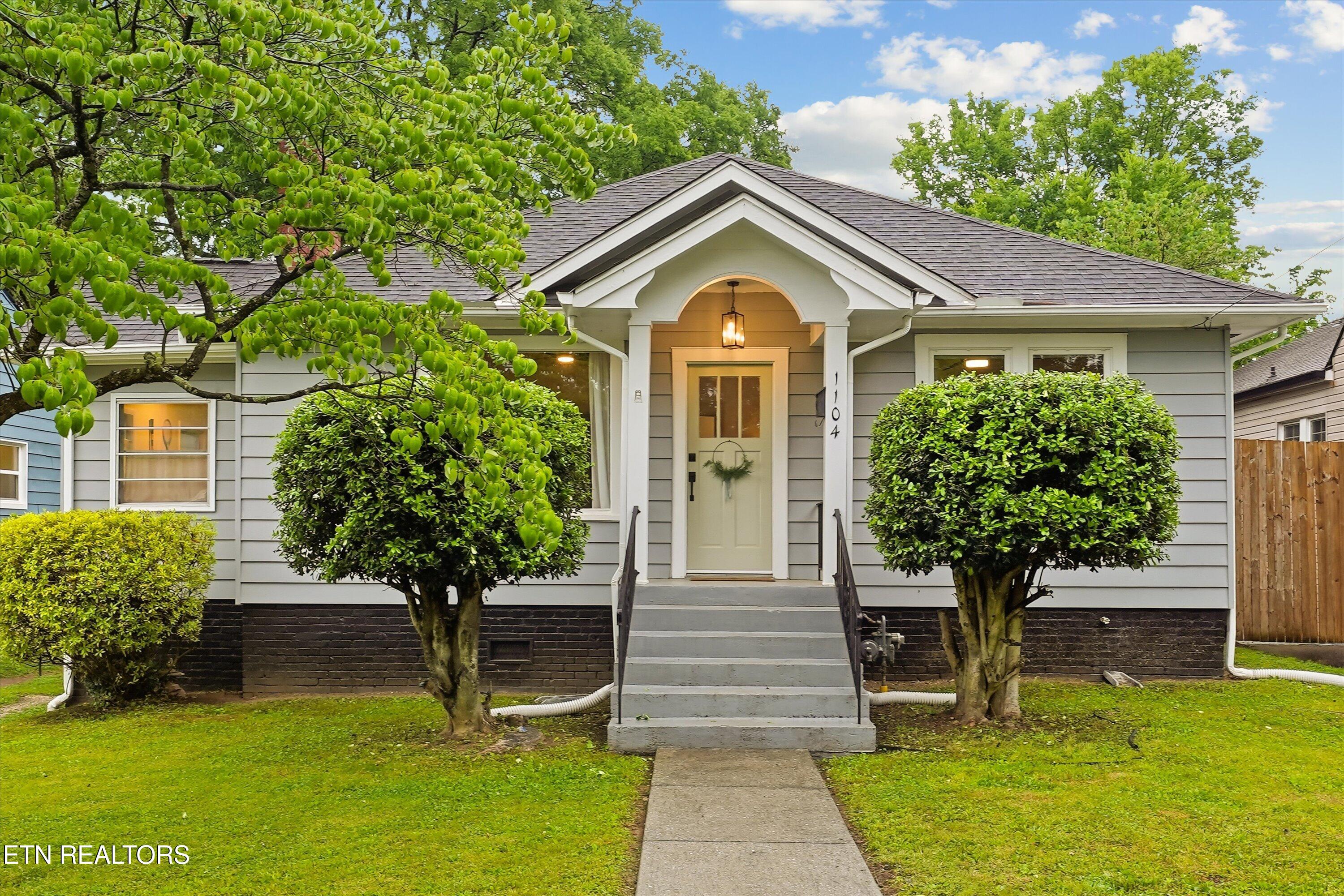 1104 Melbourne Avenue Knoxville TN 37917