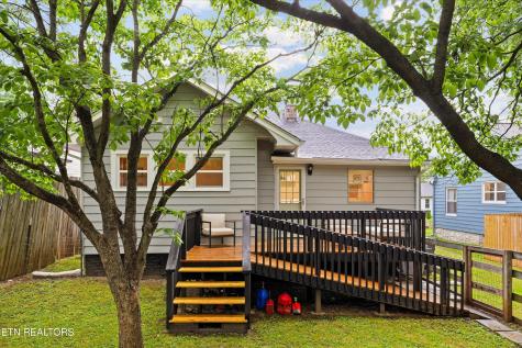 1104 Melbourne Avenue Knoxville TN 37917