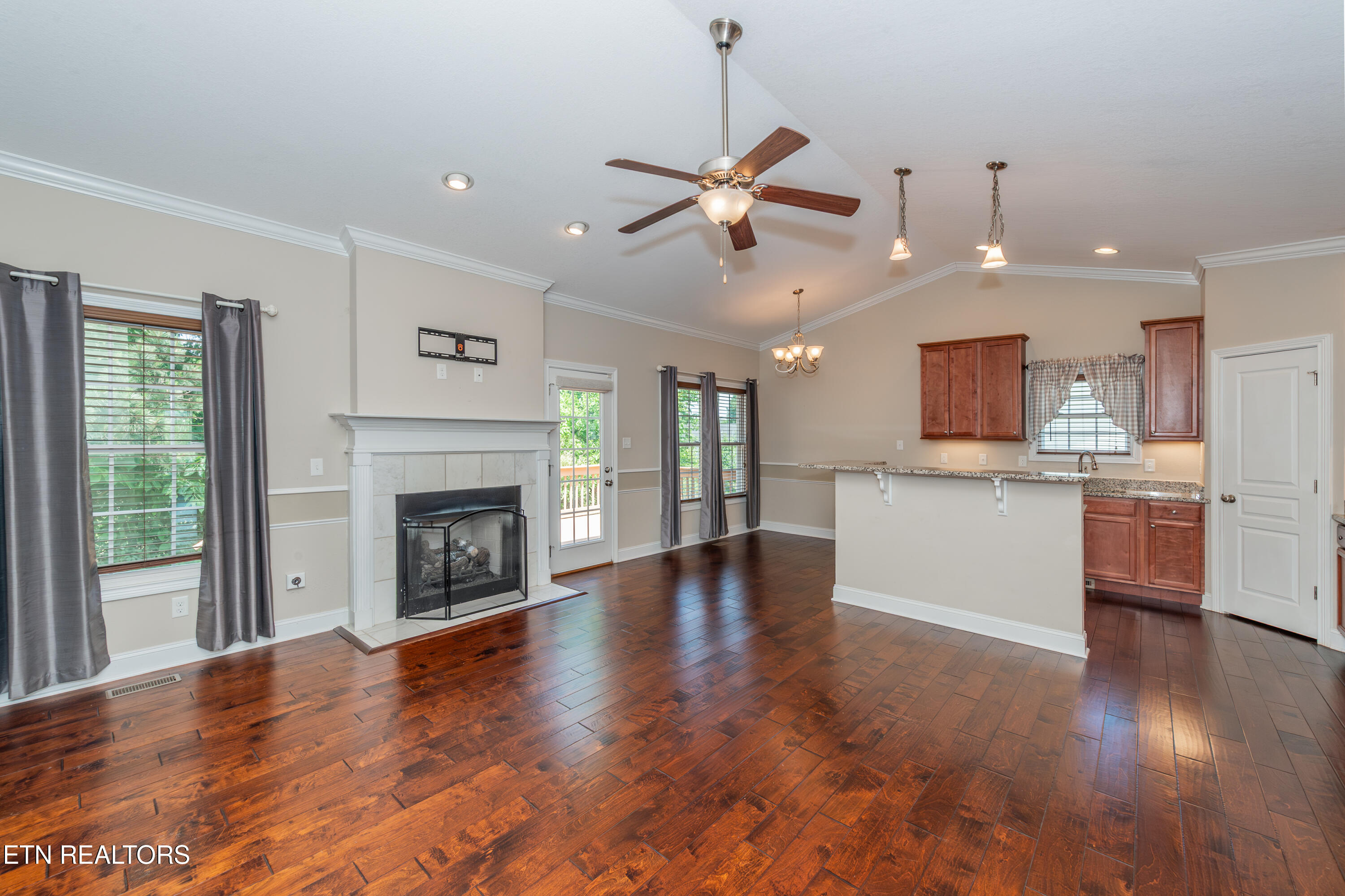 3719 Locustwood Way Knoxville TN 37921