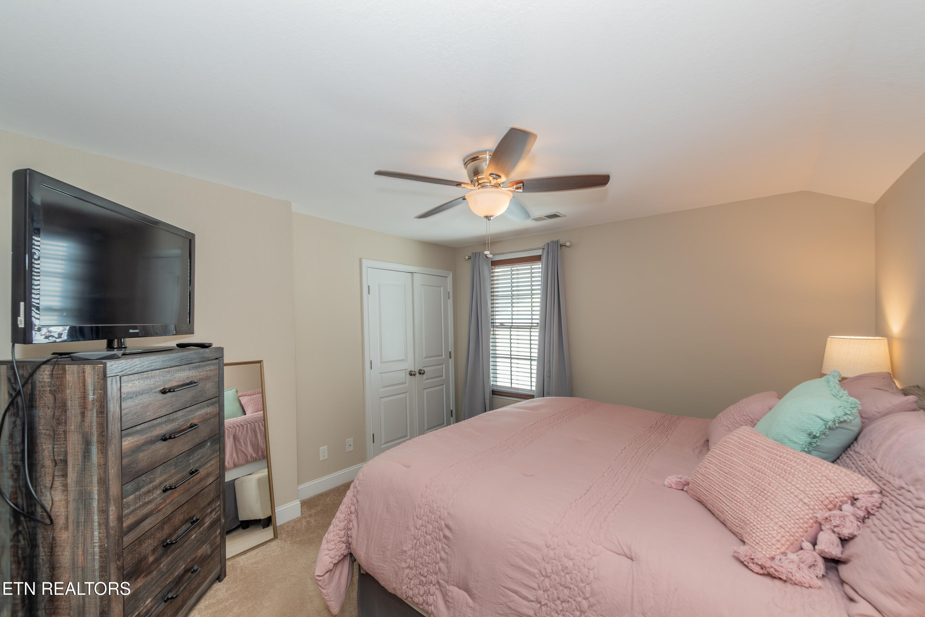 3719 Locustwood Way Knoxville TN 37921