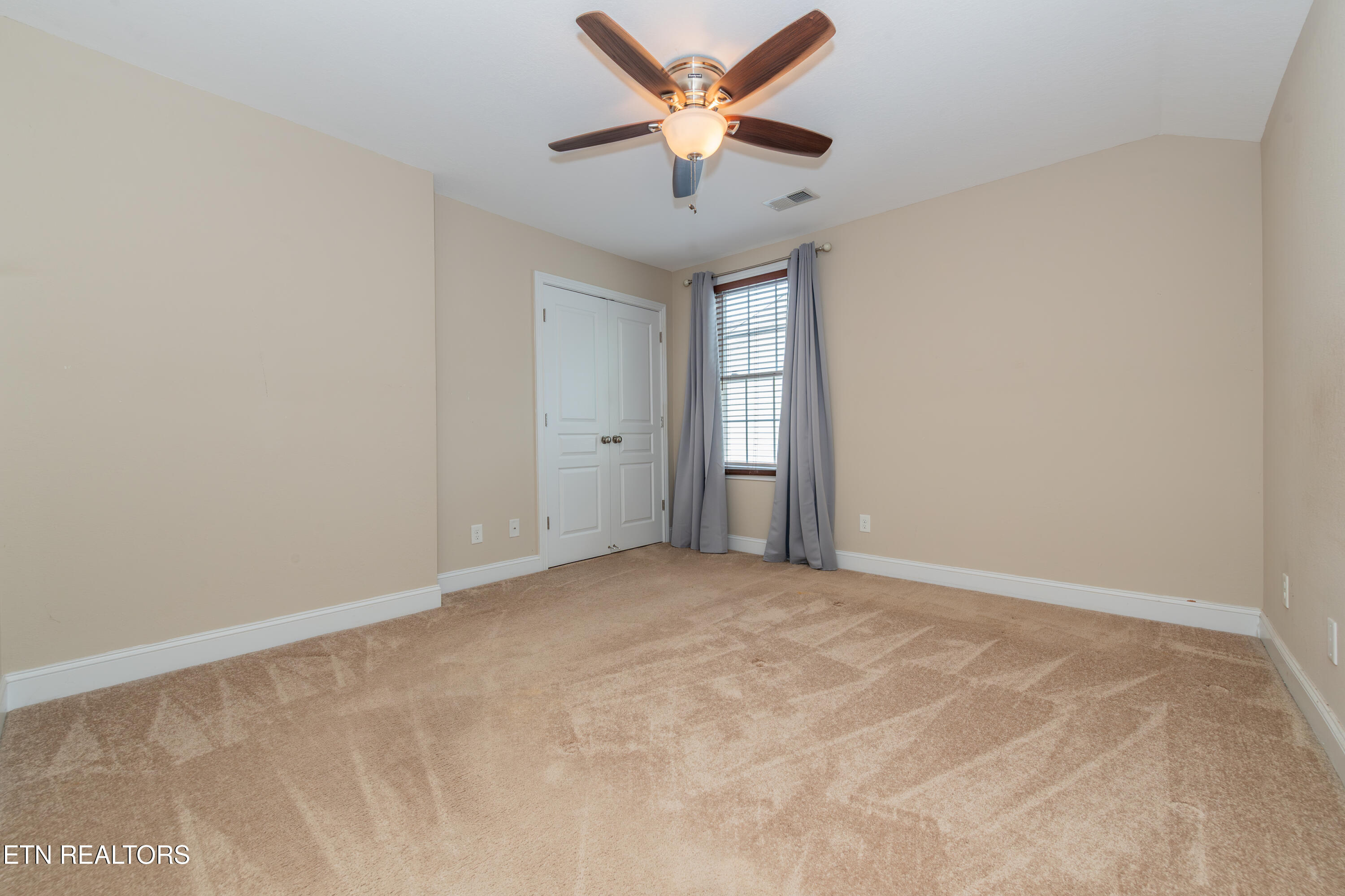 3719 Locustwood Way Knoxville TN 37921