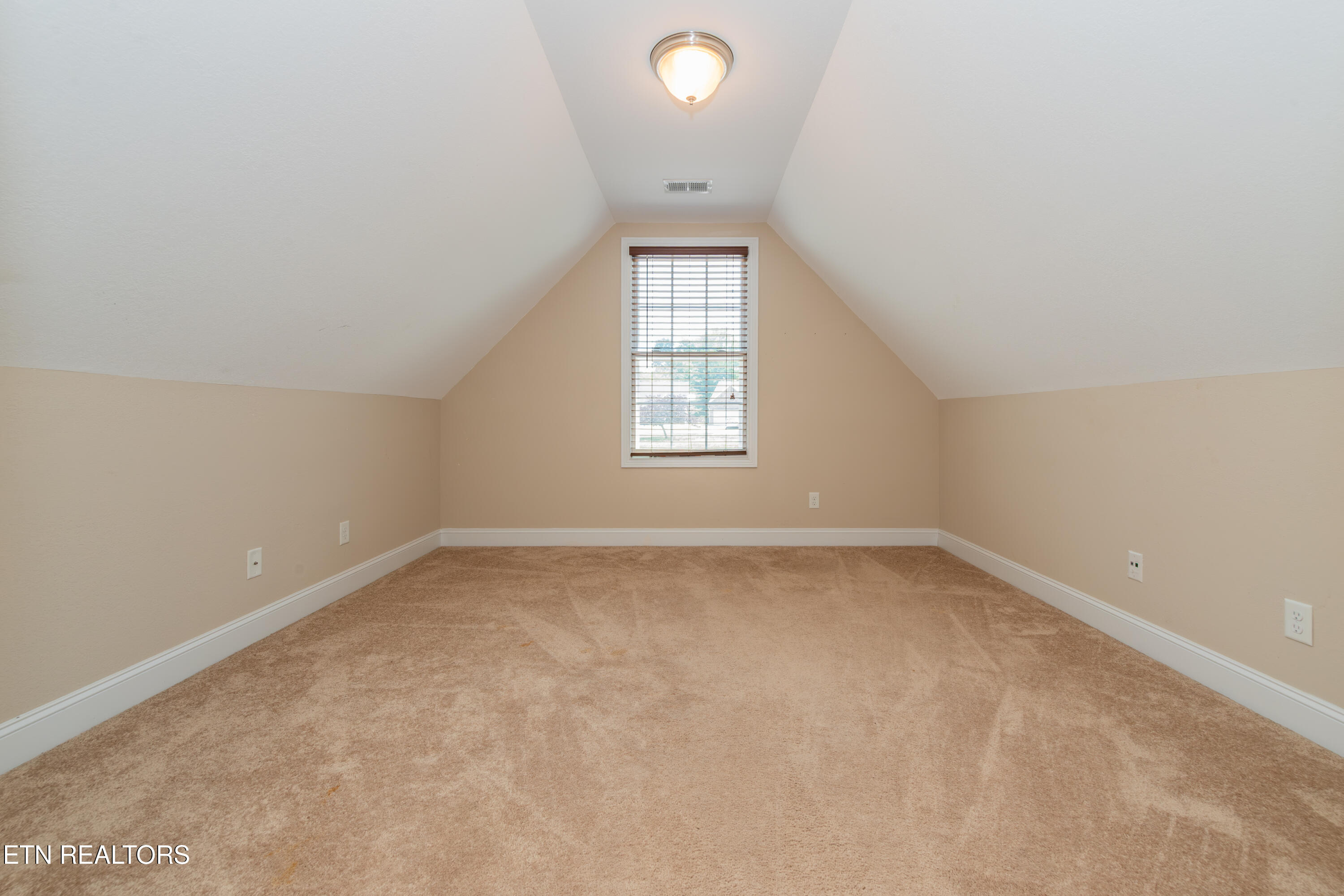3719 Locustwood Way Knoxville TN 37921