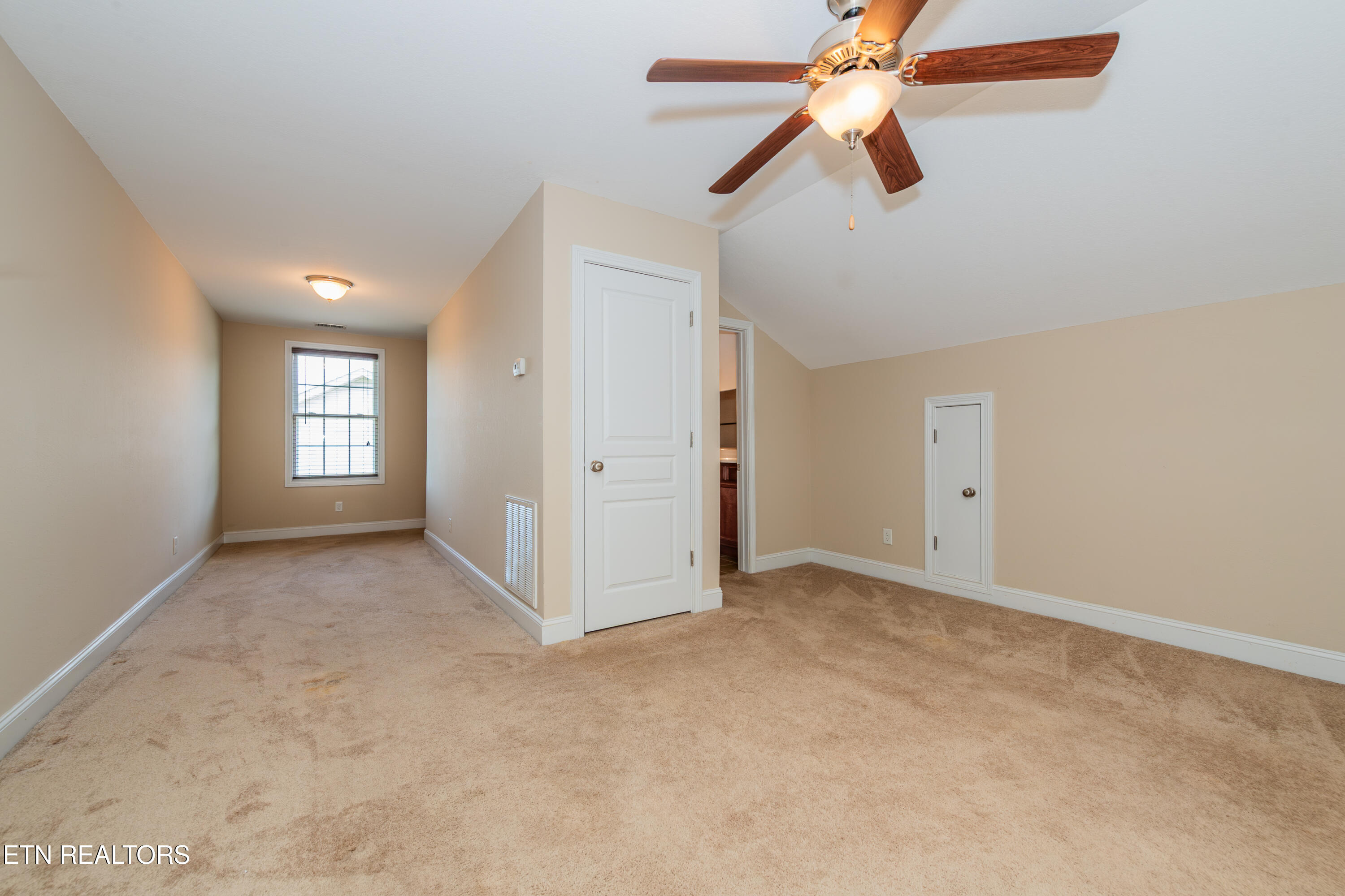 3719 Locustwood Way Knoxville TN 37921