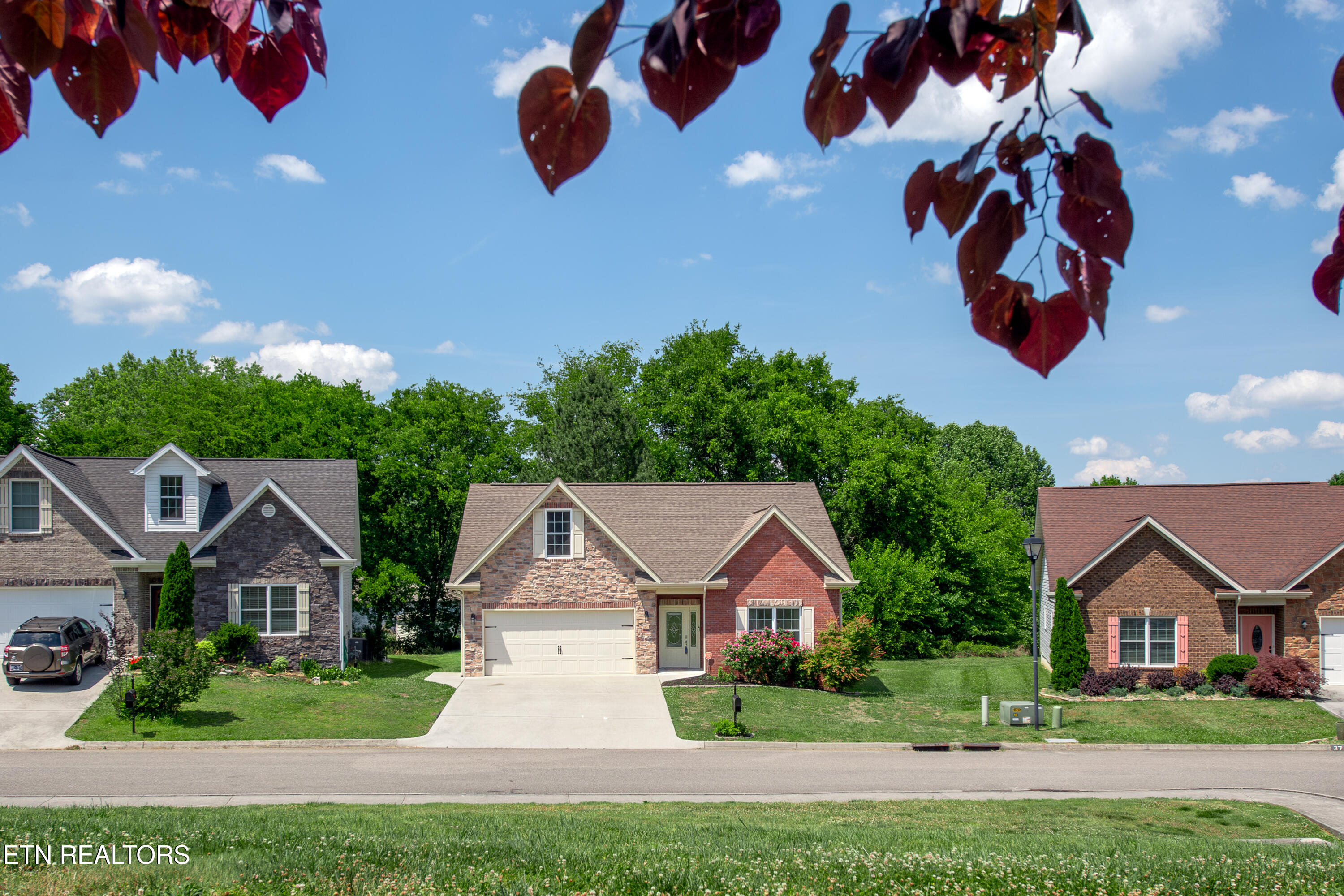 3719 Locustwood Way Knoxville TN 37921