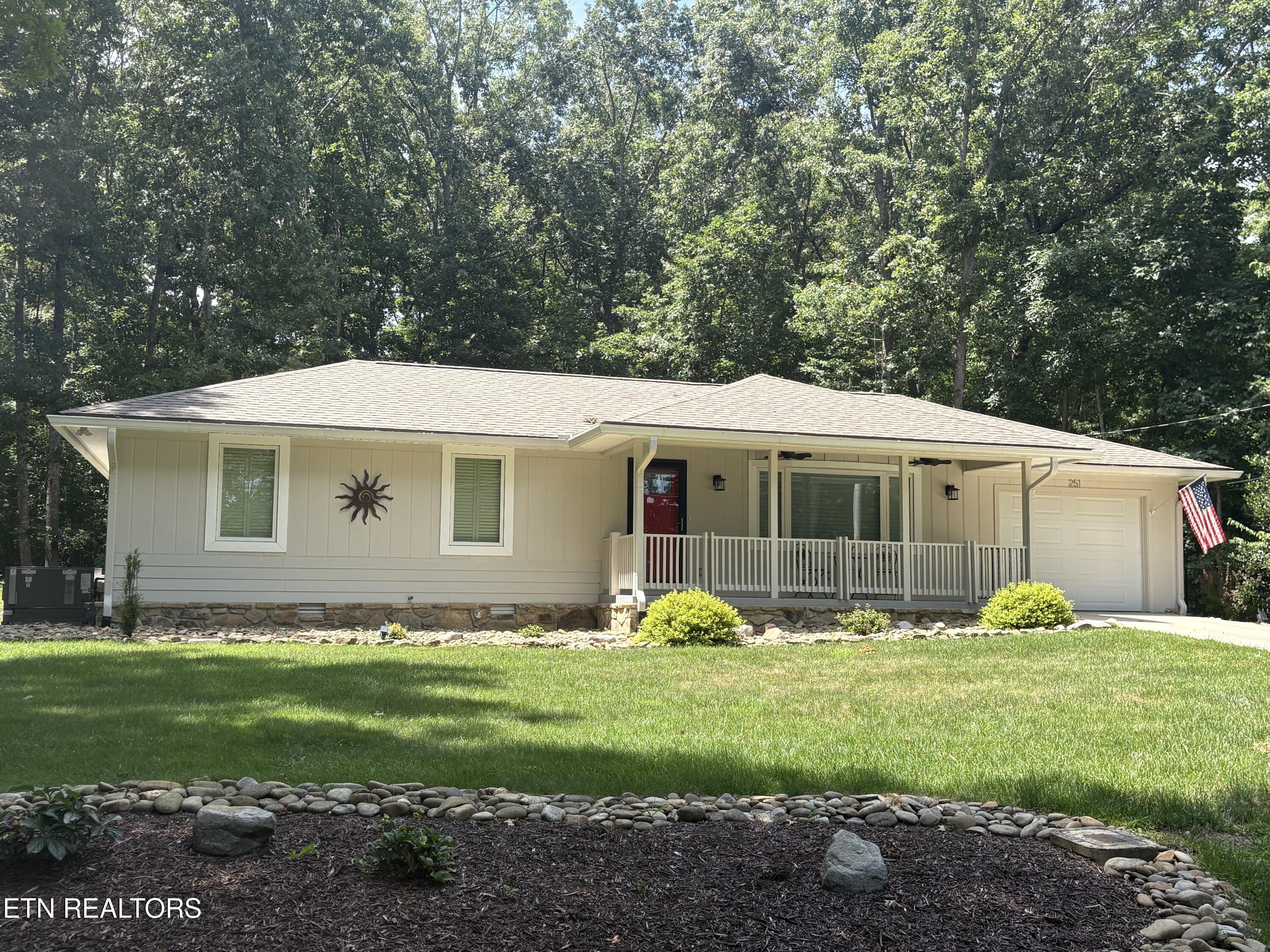 251 Lakewood Drive Crossville TN 38558