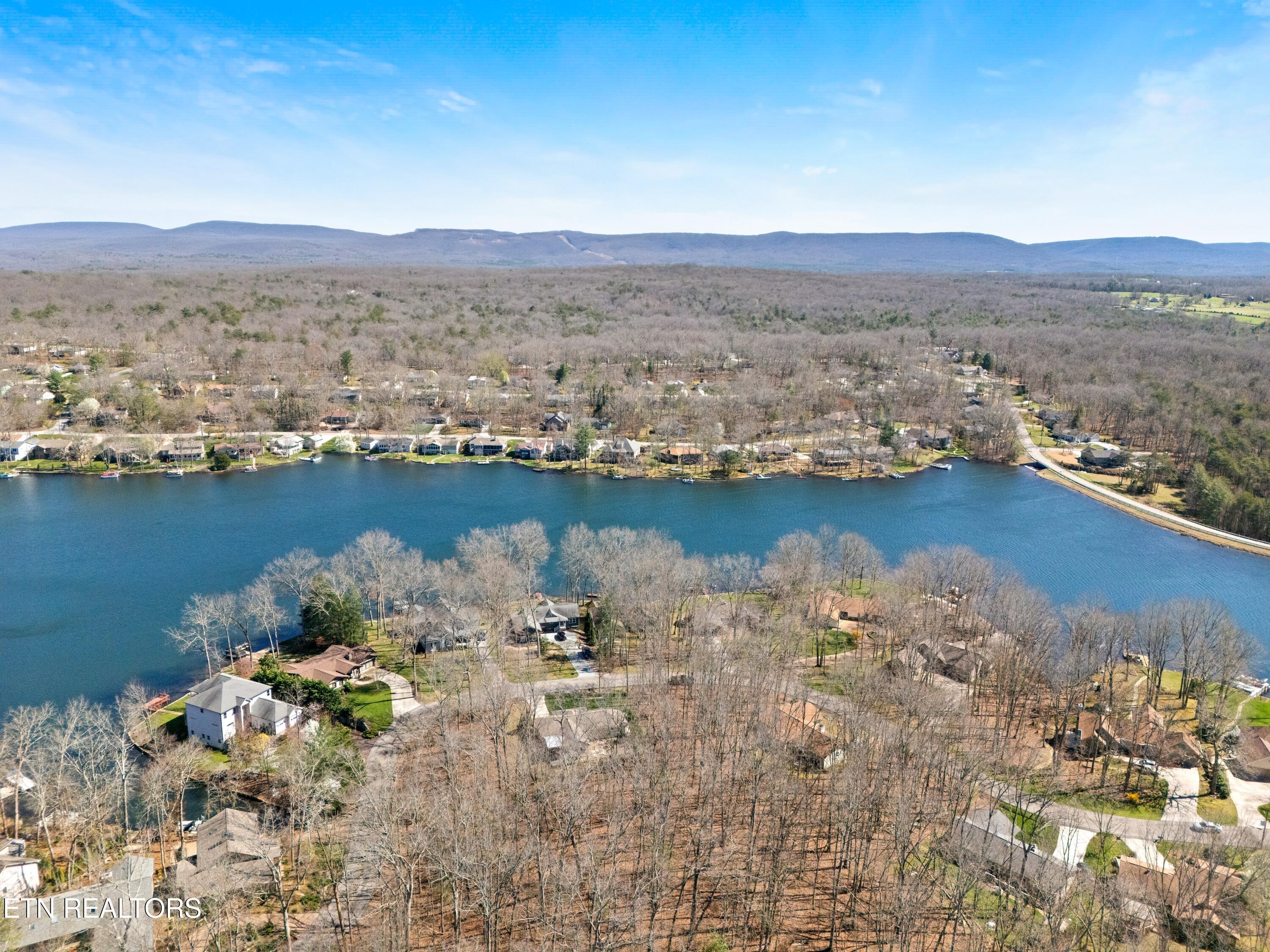 251 Lakewood Drive Crossville TN 38558