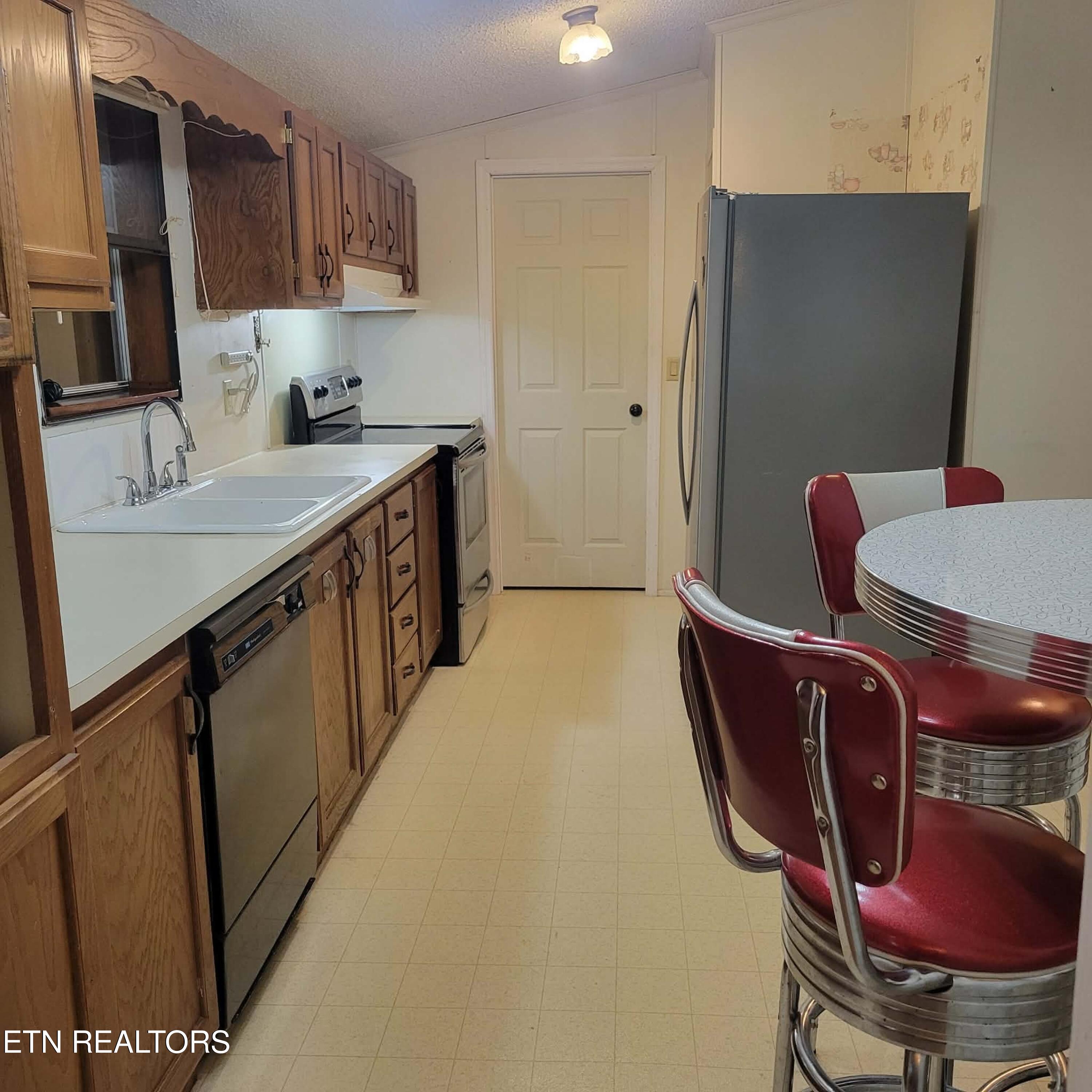115 Bowsprit Lane Kingston TN 37763
