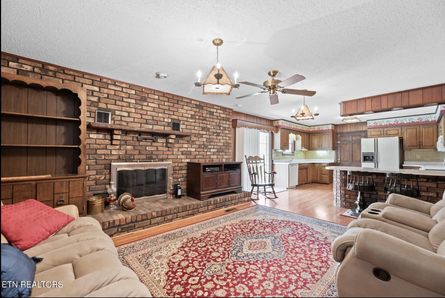 571 Calhoun Drive Greenback TN 37742