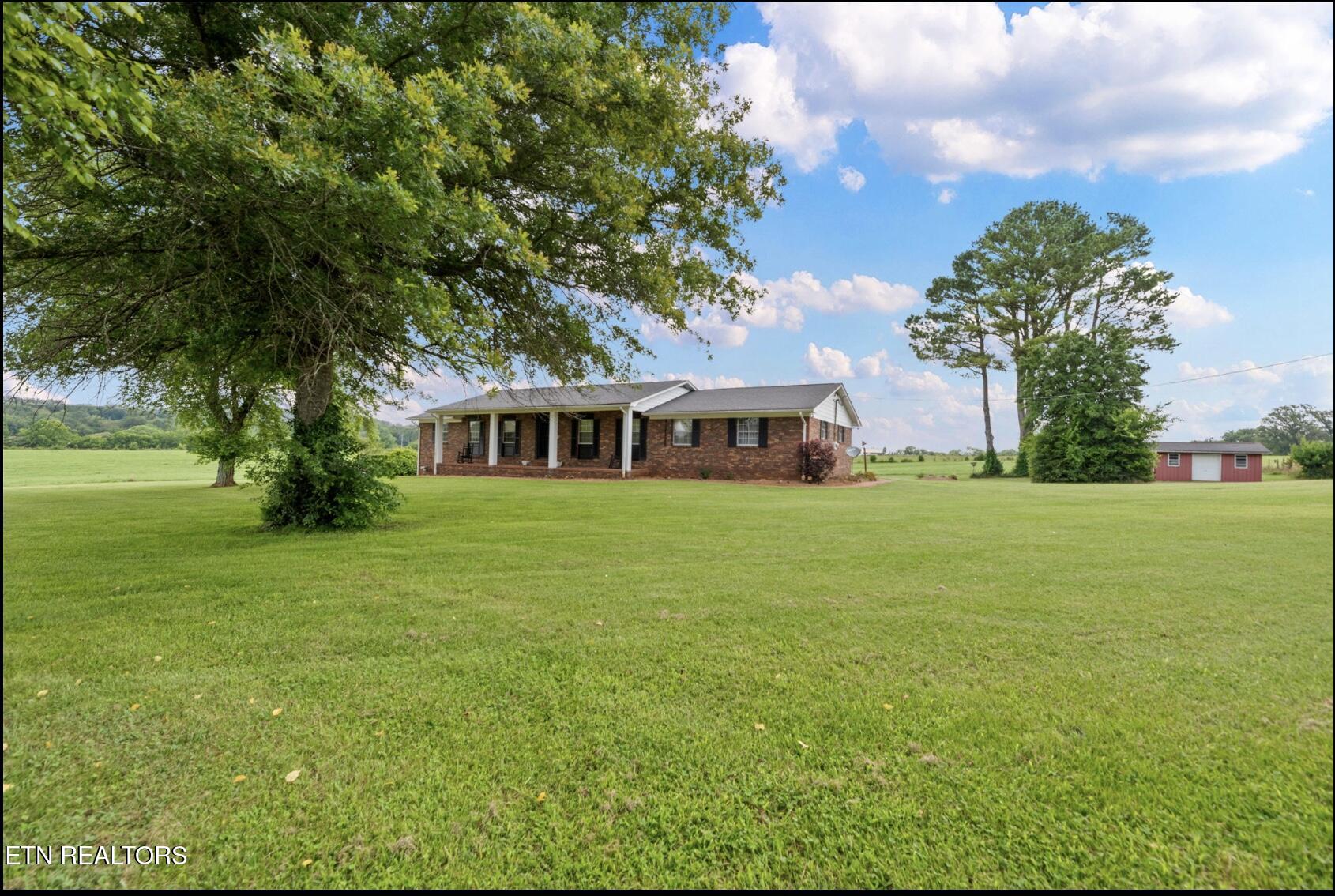 571 Calhoun Drive Greenback TN 37742