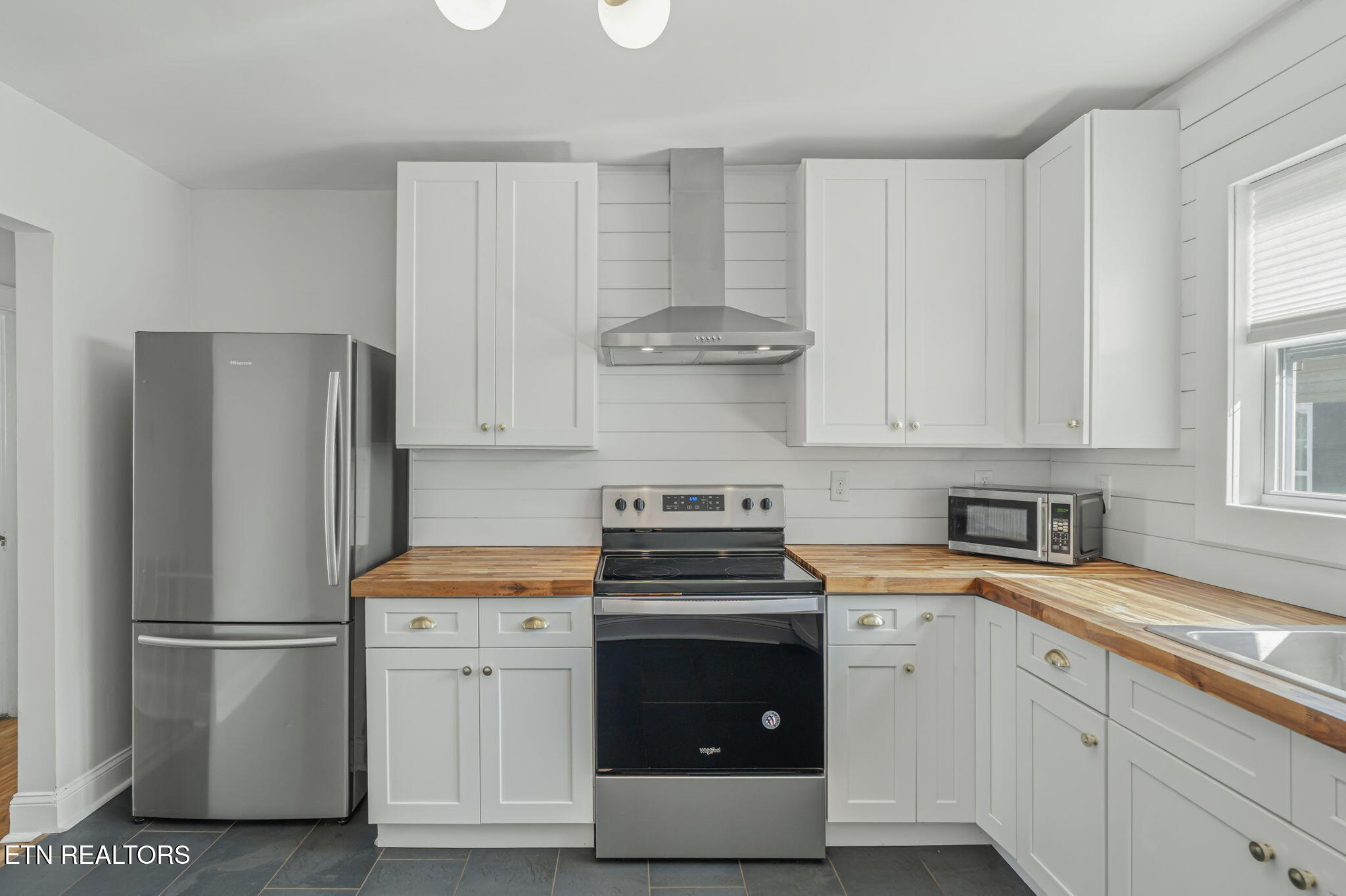822 Radford Place Knoxville TN 37917