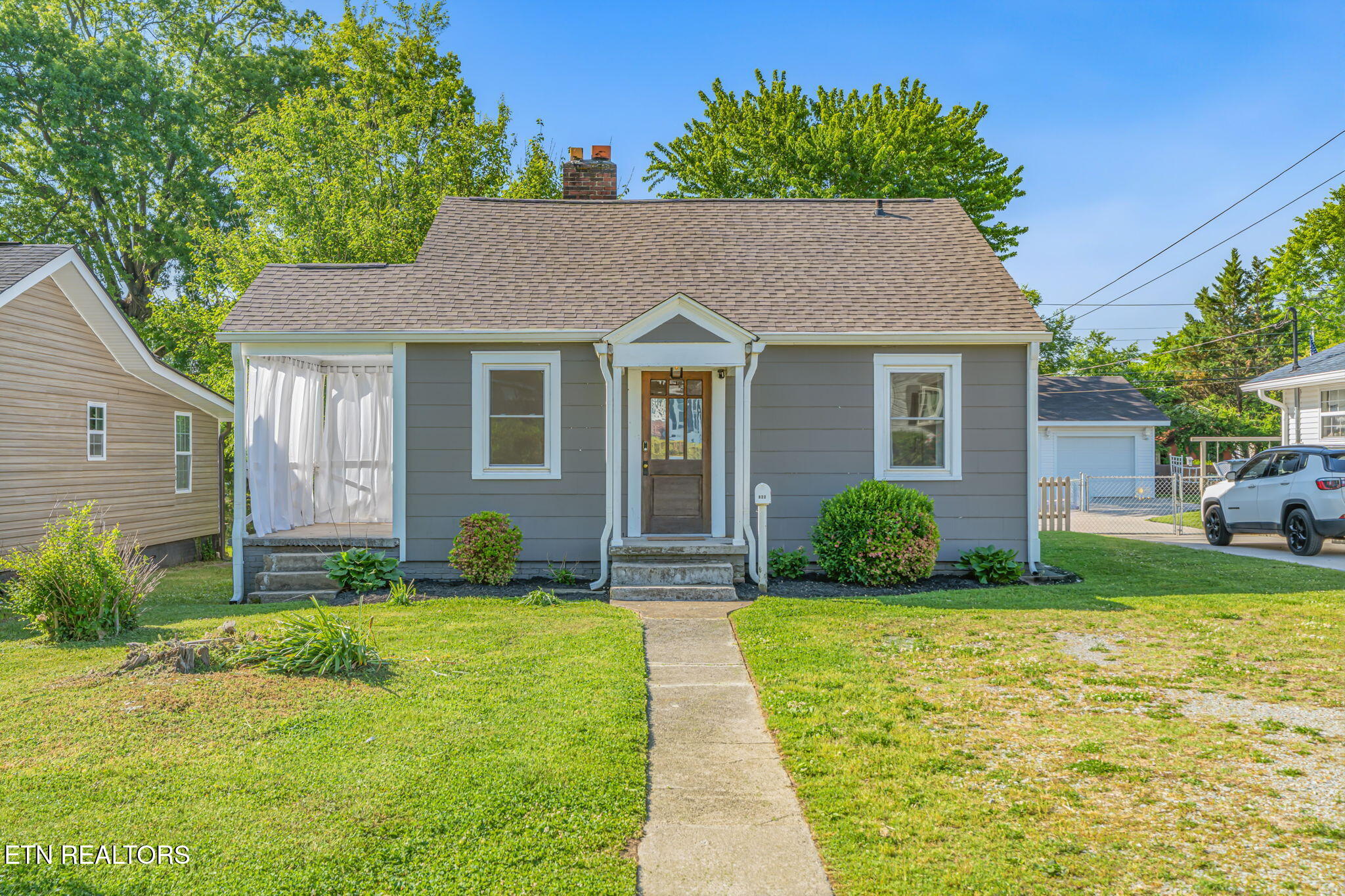 822 Radford Place Knoxville TN 37917