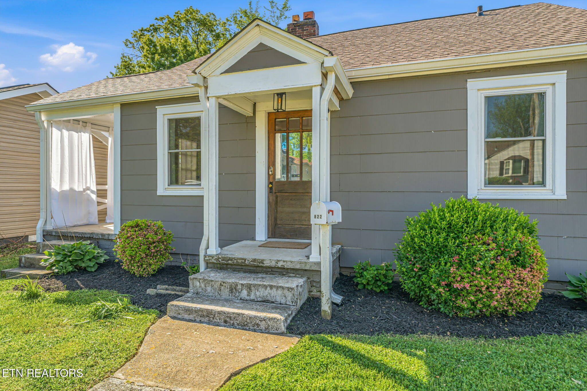822 Radford Place Knoxville TN 37917