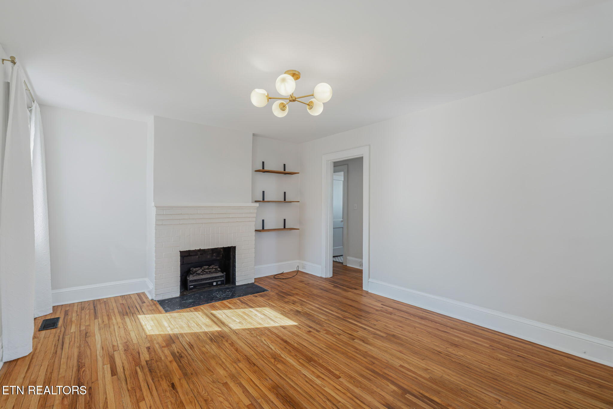 822 Radford Place Knoxville TN 37917