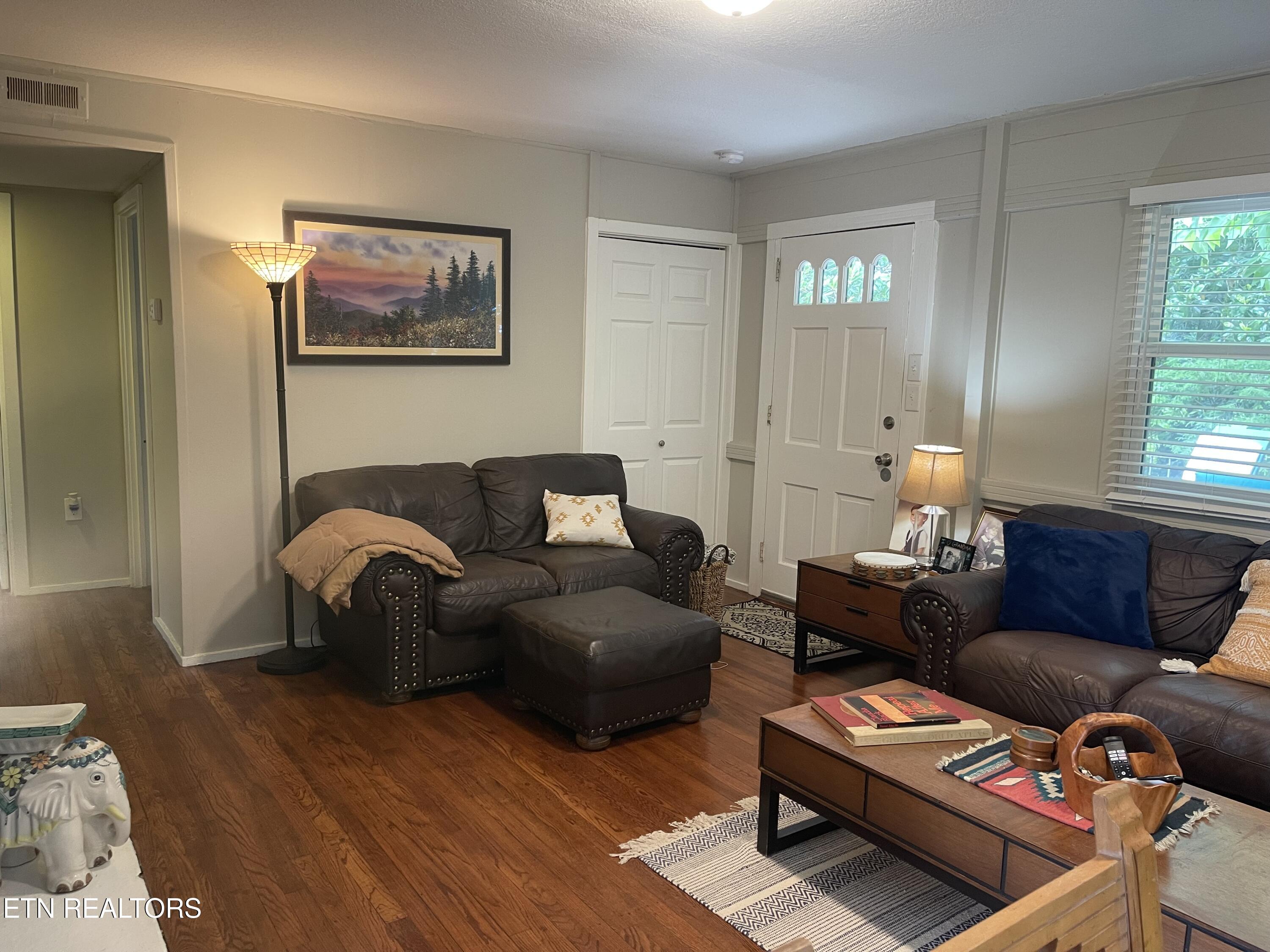 105 E Passmore Lane Oak Ridge TN 37830