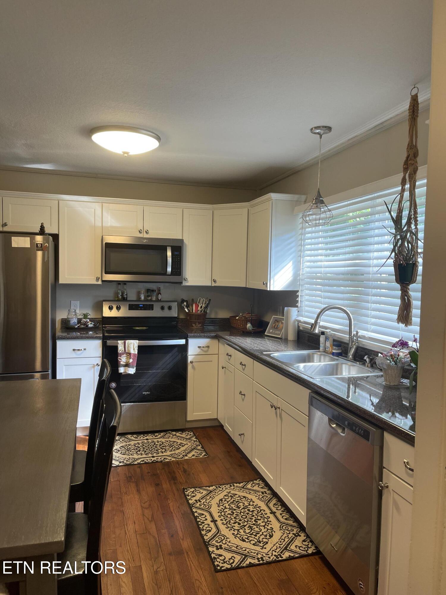 105 E Passmore Lane Oak Ridge TN 37830